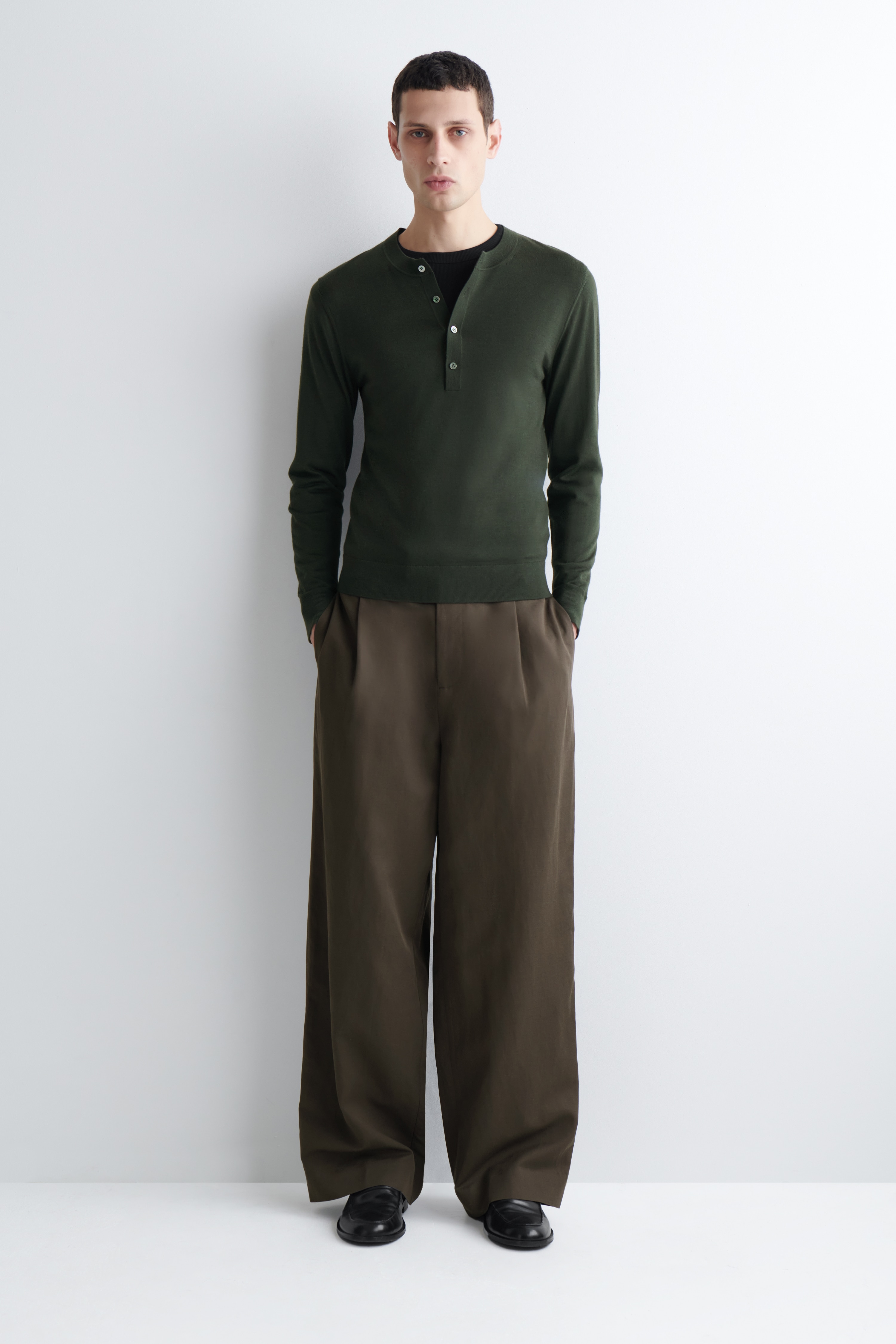 LINEN-BLEND RELAXED-FIT WIDE-LEG TROUSERS