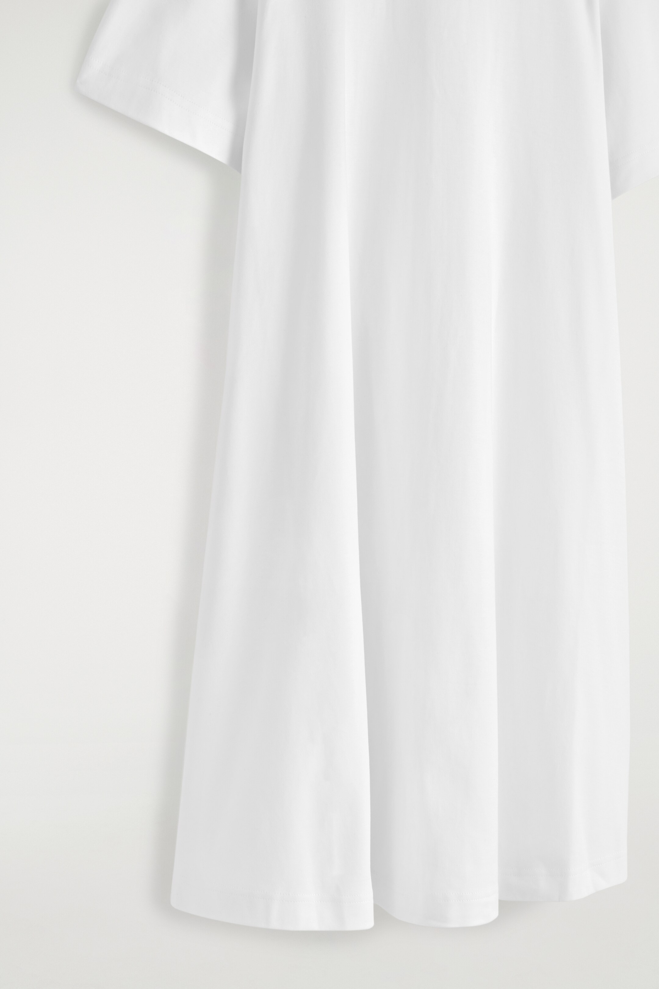 Vezi imaginea mai mare: ROCHIE TRICOU MINI ÎN LINIE A - ALB - FEMEI | H&M RO 7