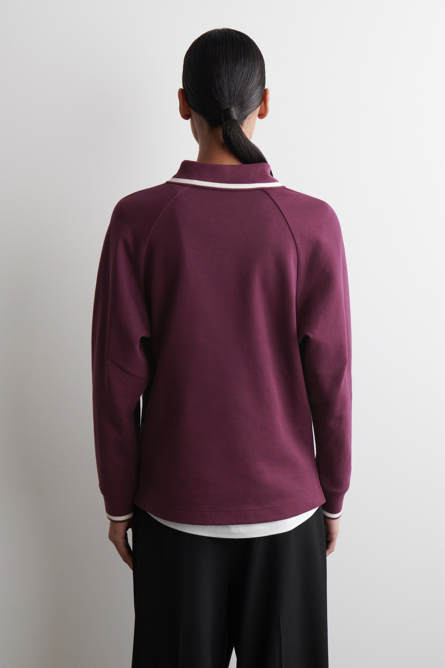 BAVLNENÉ POLO TRIČKO S KONTRASTNÝM LEMOM - BURGUNDY - 3