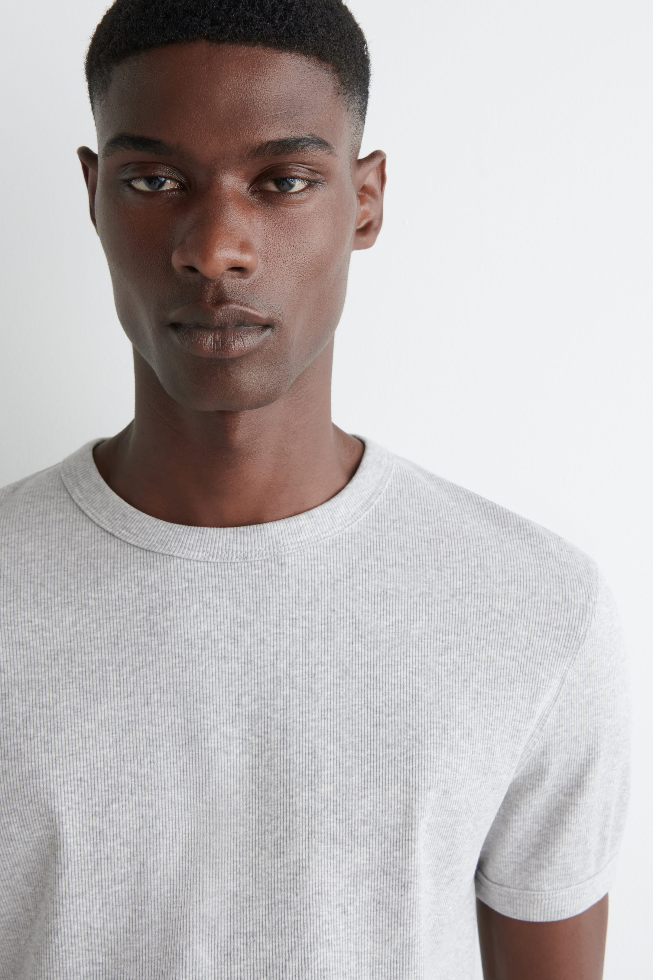 SLIM RIBBED COTTON TSHIRT