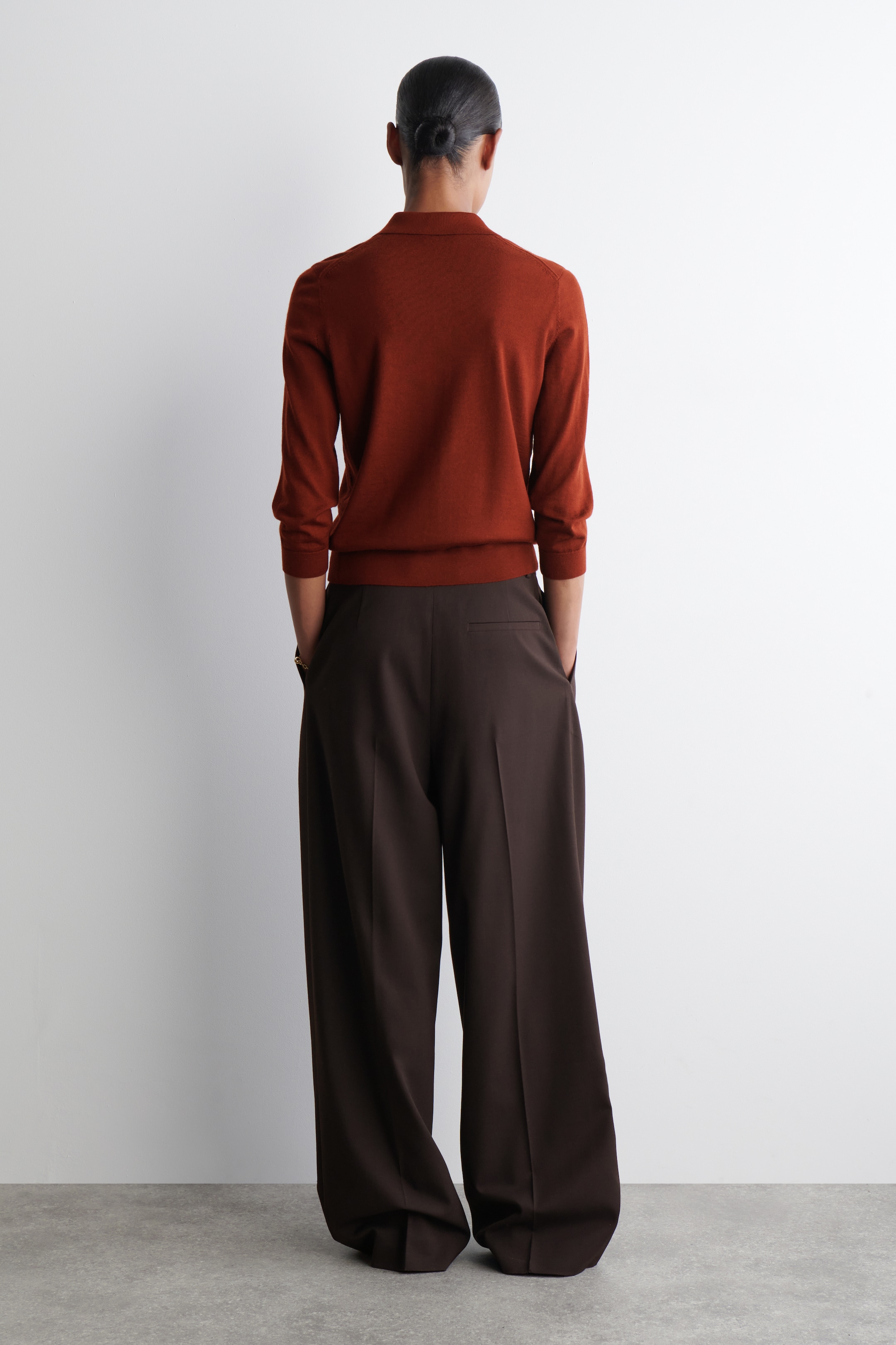 Visualizza immagine più grande: MAGLIONE STILE POLO IN LANA MERINO - RUGGINE - DONNA | H&M IT 3