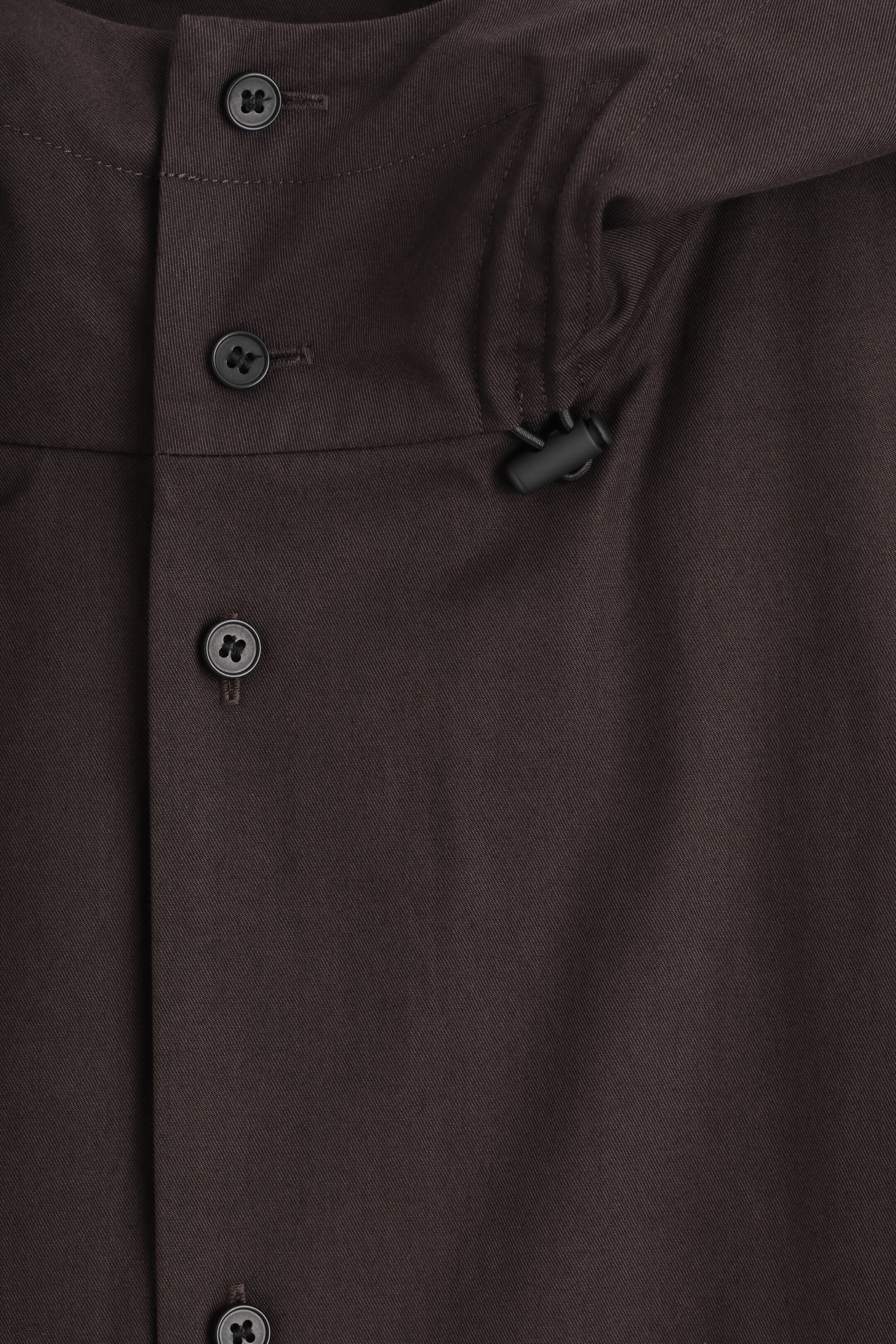 Agrandir l'image: CHEMISE À CAPUCHE EN COTON - BRUN FONCÉ - HOMME | H&M CH 7