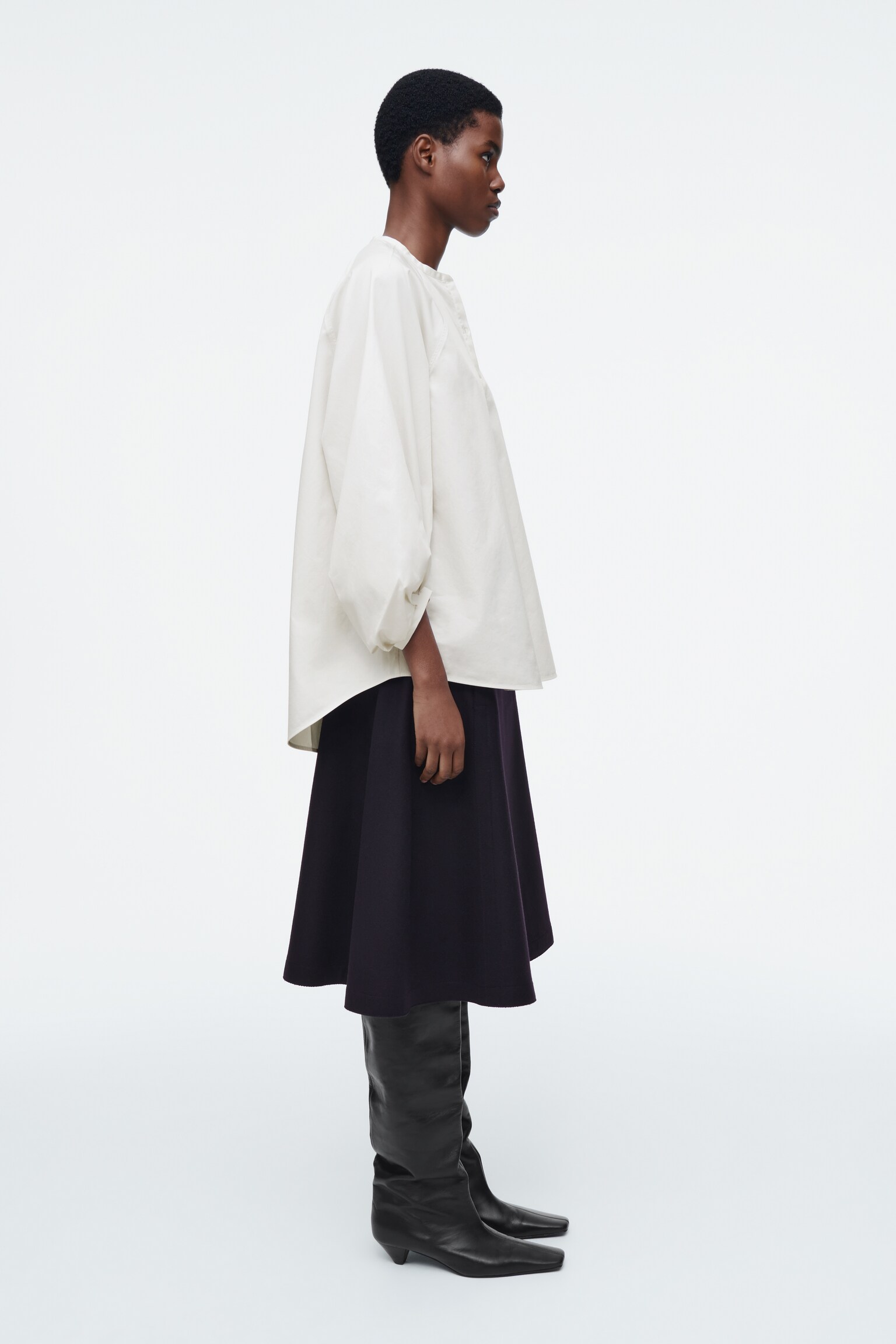 BLUSA CON MANGAS ABULLONADAS - BLANCO/VERDE OSCURO - 7