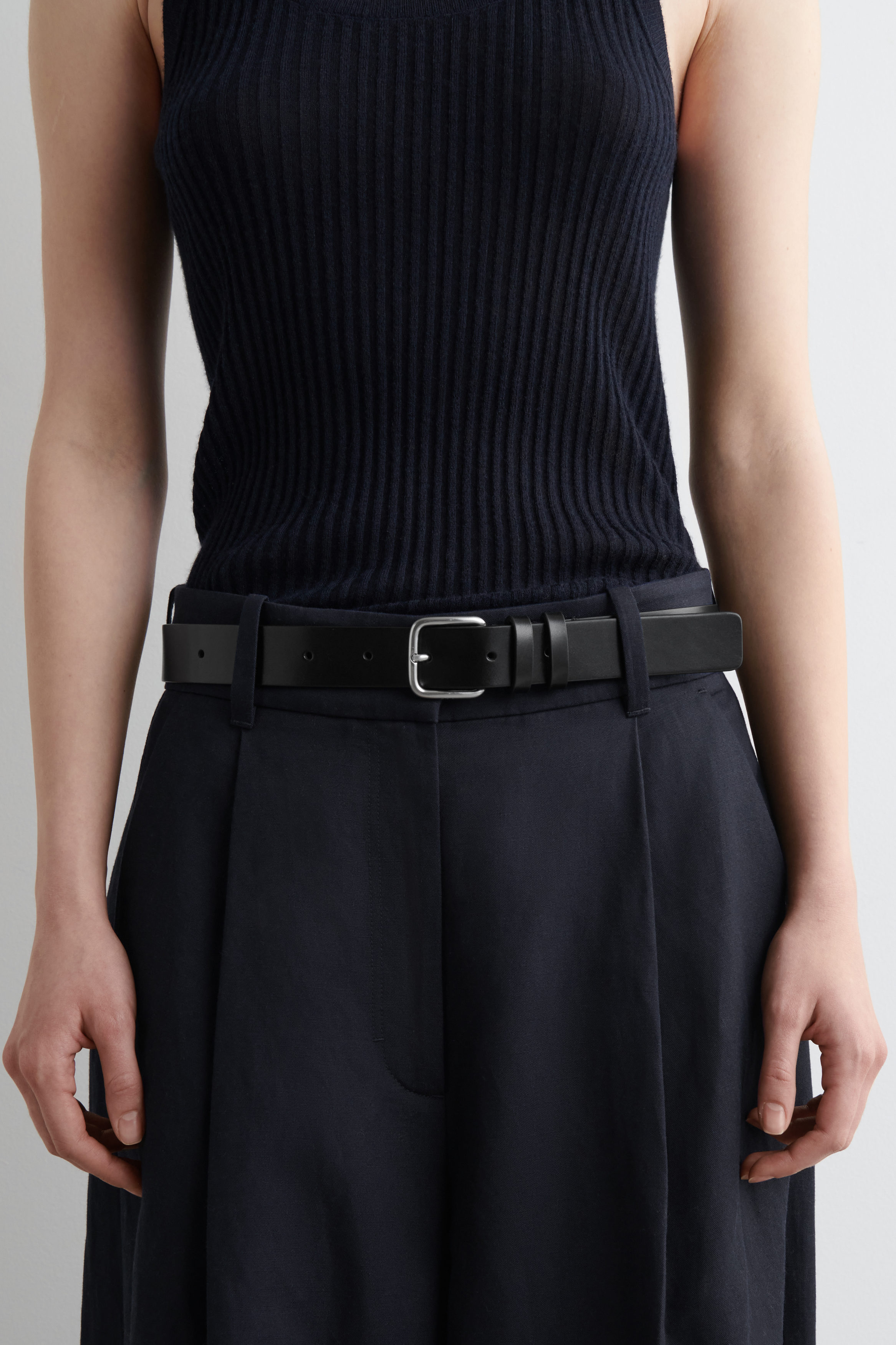 ANOETIC ■ CLASSIC BELT SHOPPER BAG_2COLOR Designer fashion, Seoul-fully created | W Concept