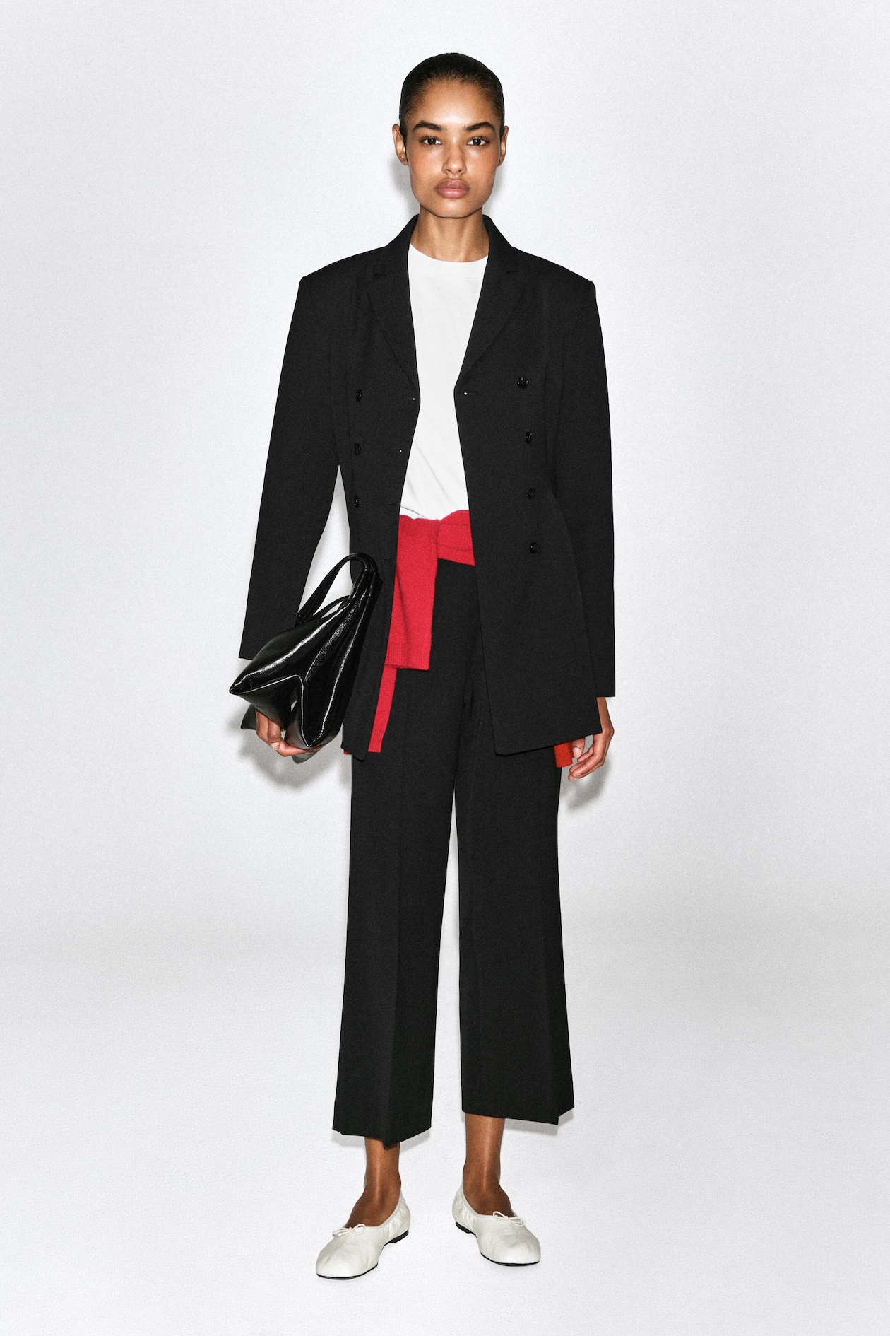 CROPPED FLARED PANTS — BLACK