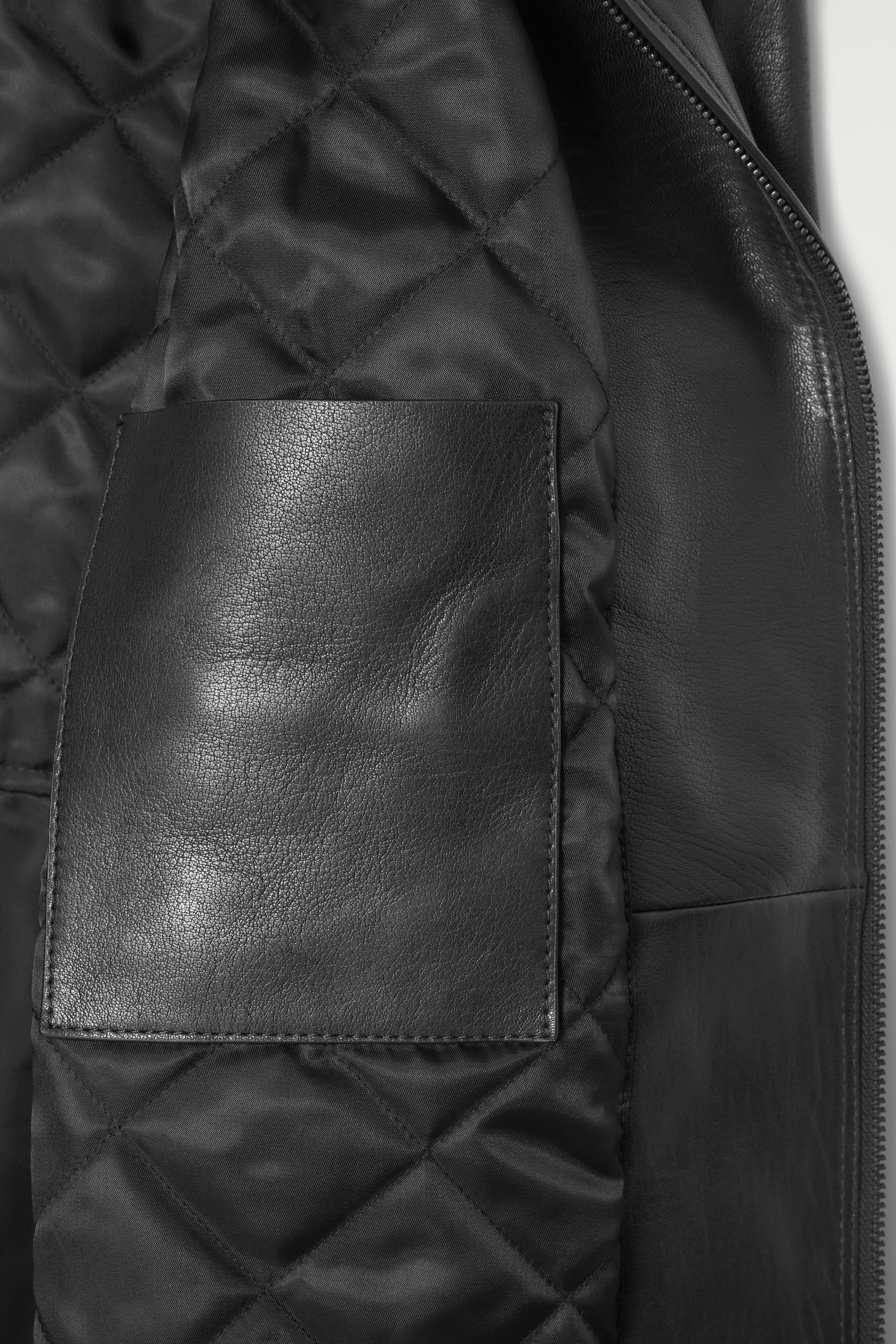 THE SHEARLING-TRIMMED LEATHER JACKET