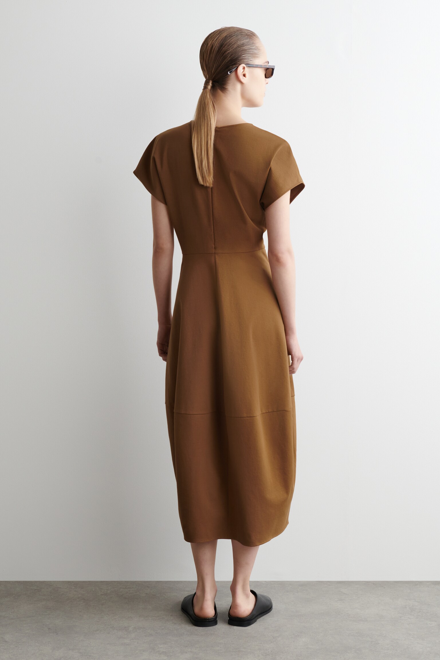 VESTIDO MIDI ESCULPIDO DE ALGODÓN - OCRE/AZUL MARINO/AZUL CLARO/NEGRO - 3