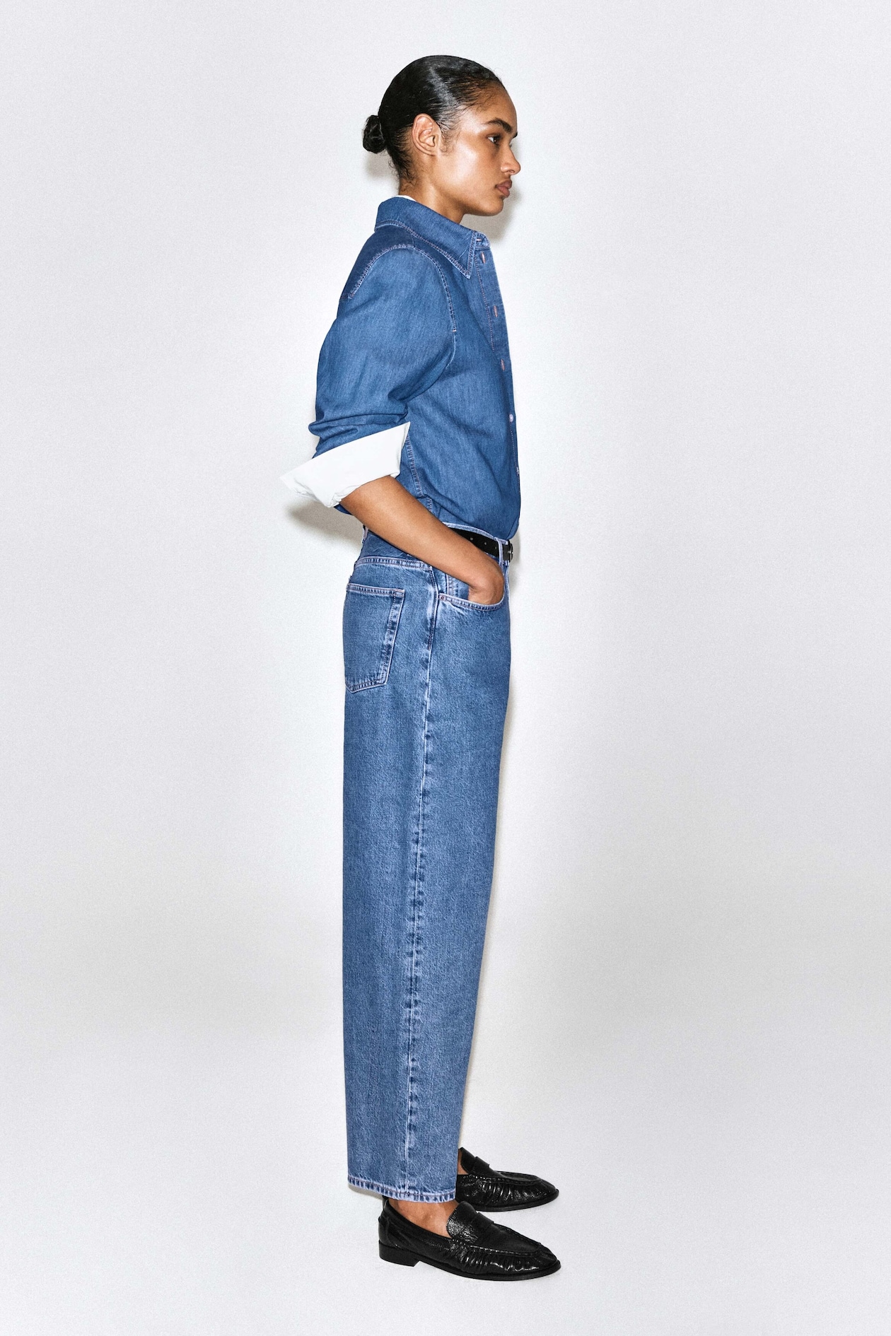 LONGLINE DENIM SHIRT — BLUE