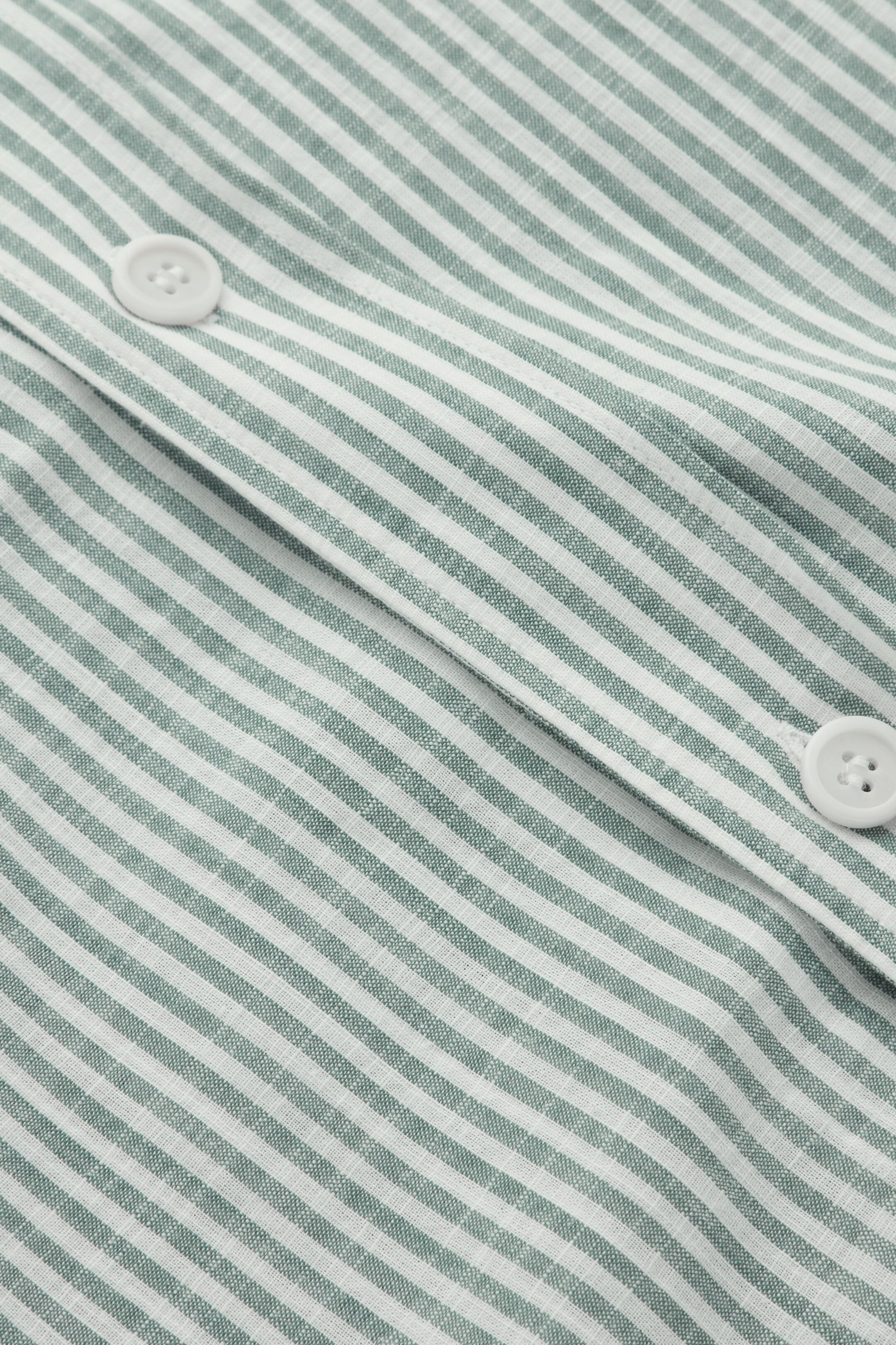 StillMedia/DescriptiveDetail