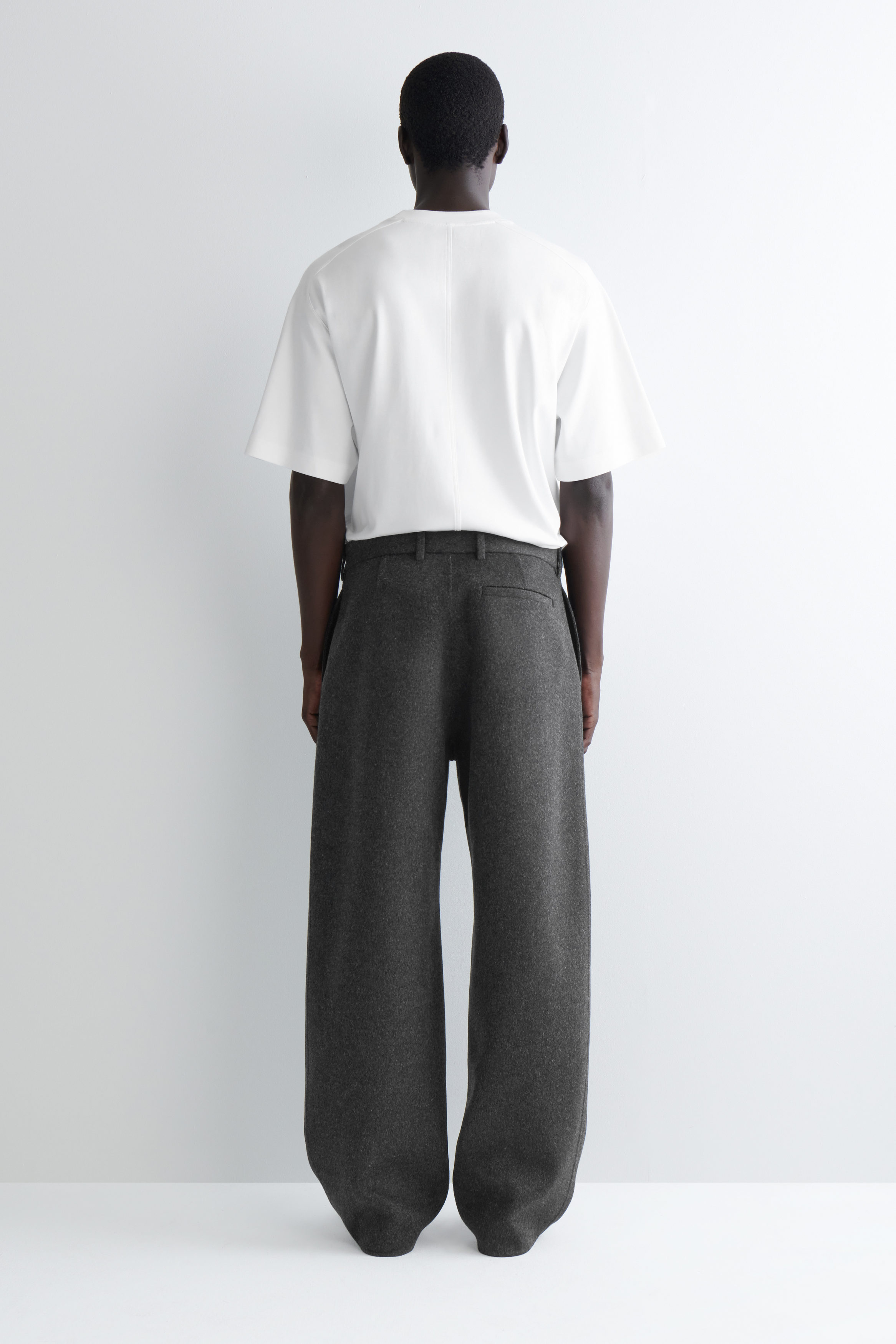 SPLIT WOOL WIDE-LEG TROUSERS - CHARCOAL | COS