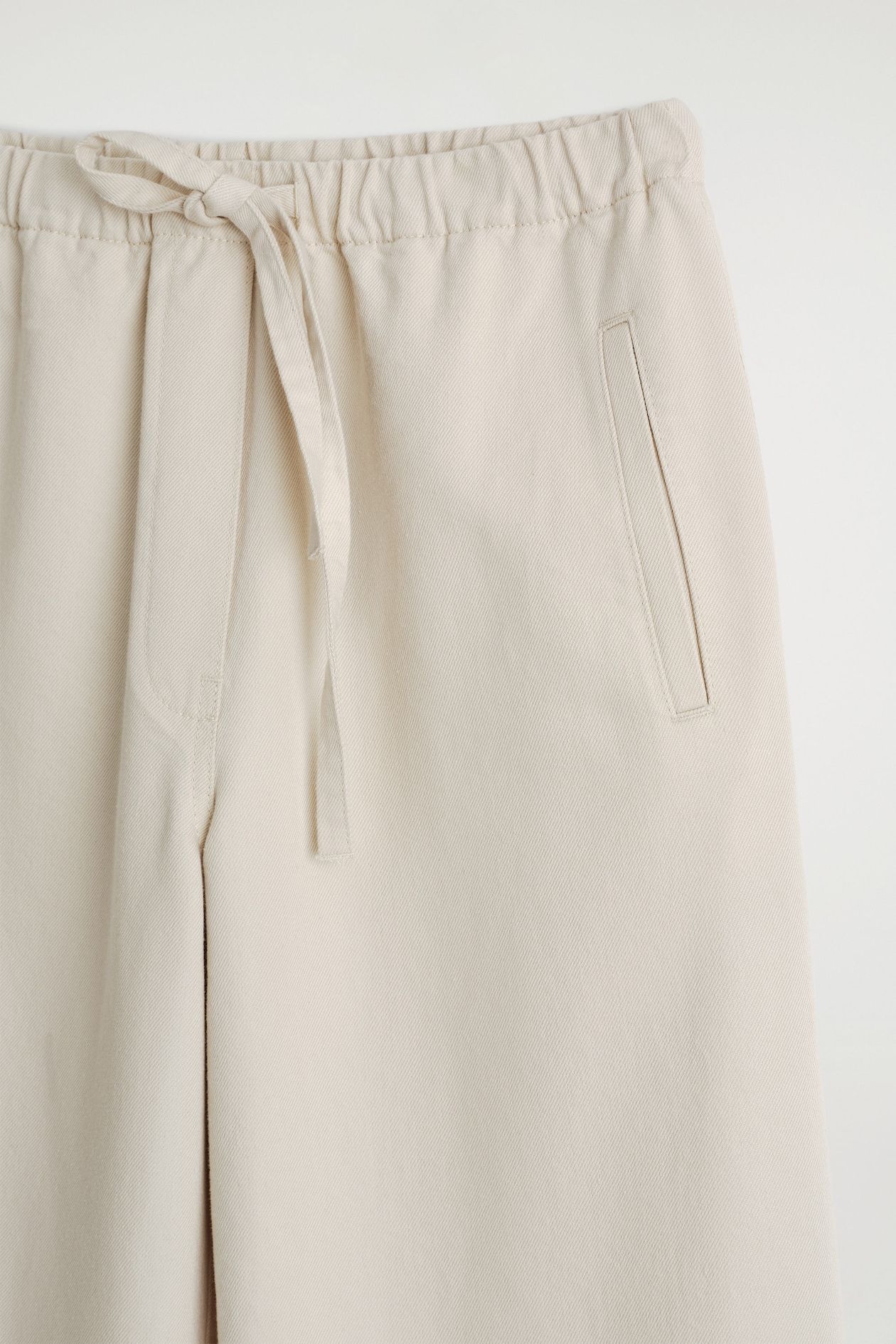 CROPPED DENIM WIDE-LEG TROUSERS — ECRU