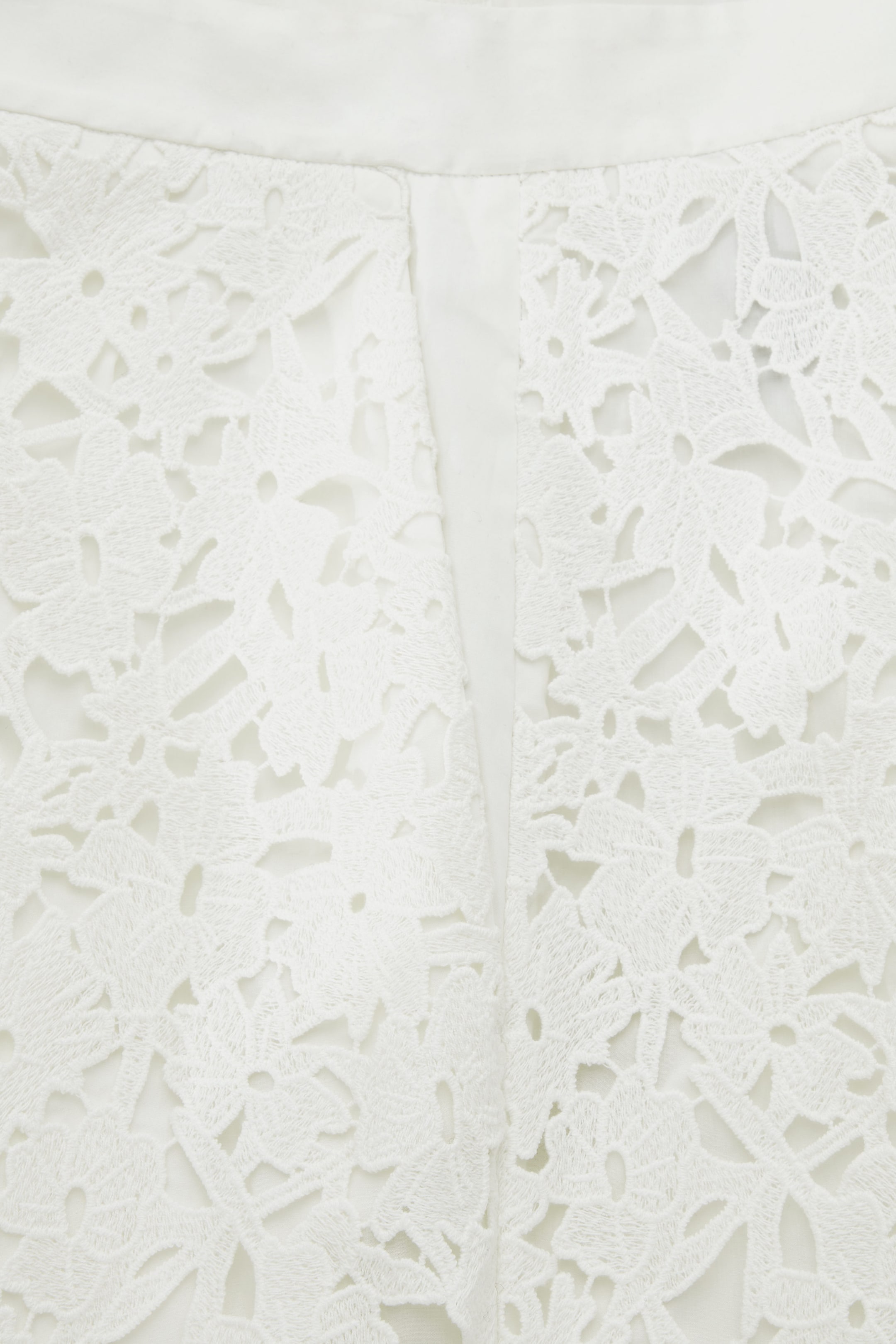 StillMedia/DescriptiveDetail