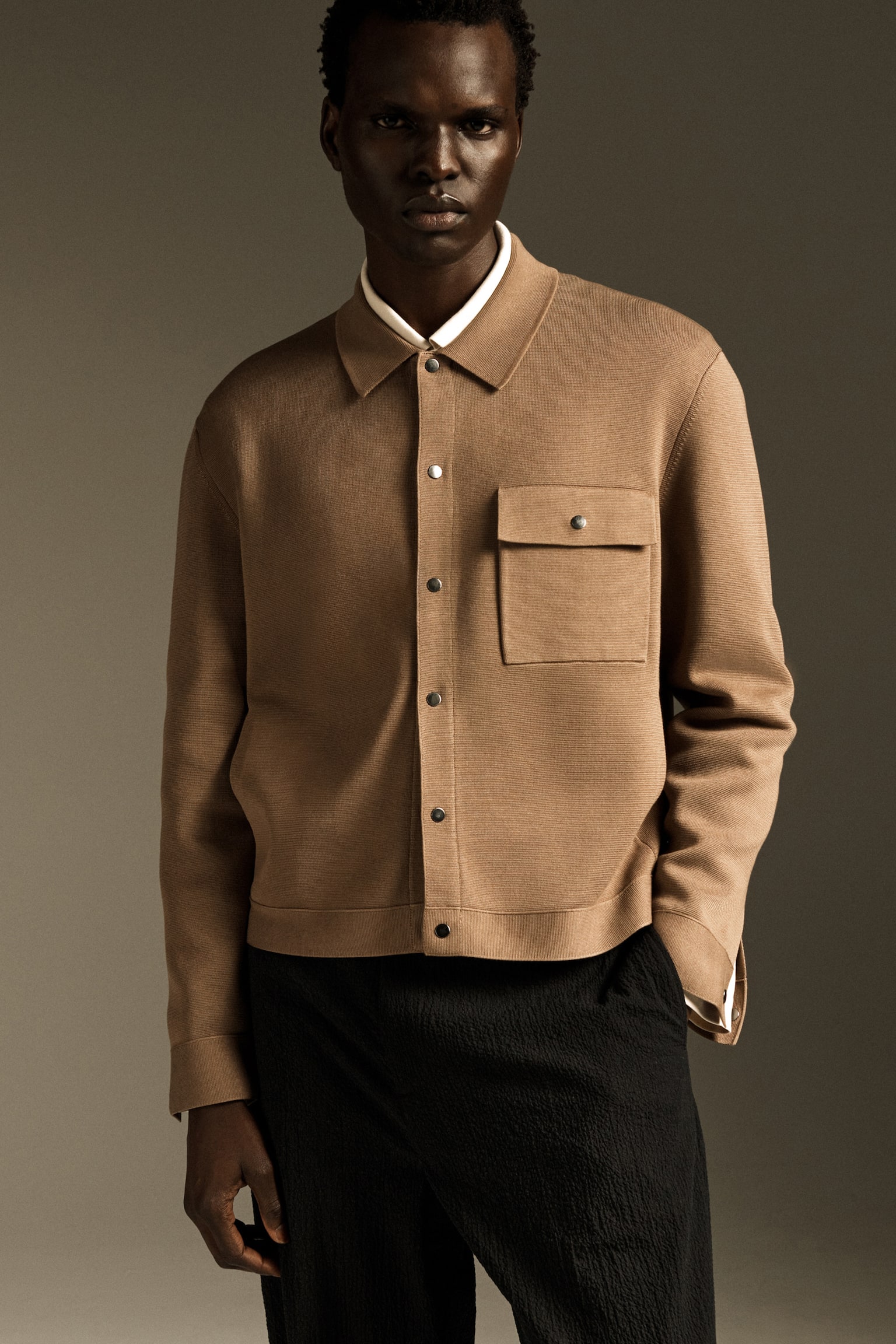 JAKKE I STRIKKET BOMULD - BRUN - 5