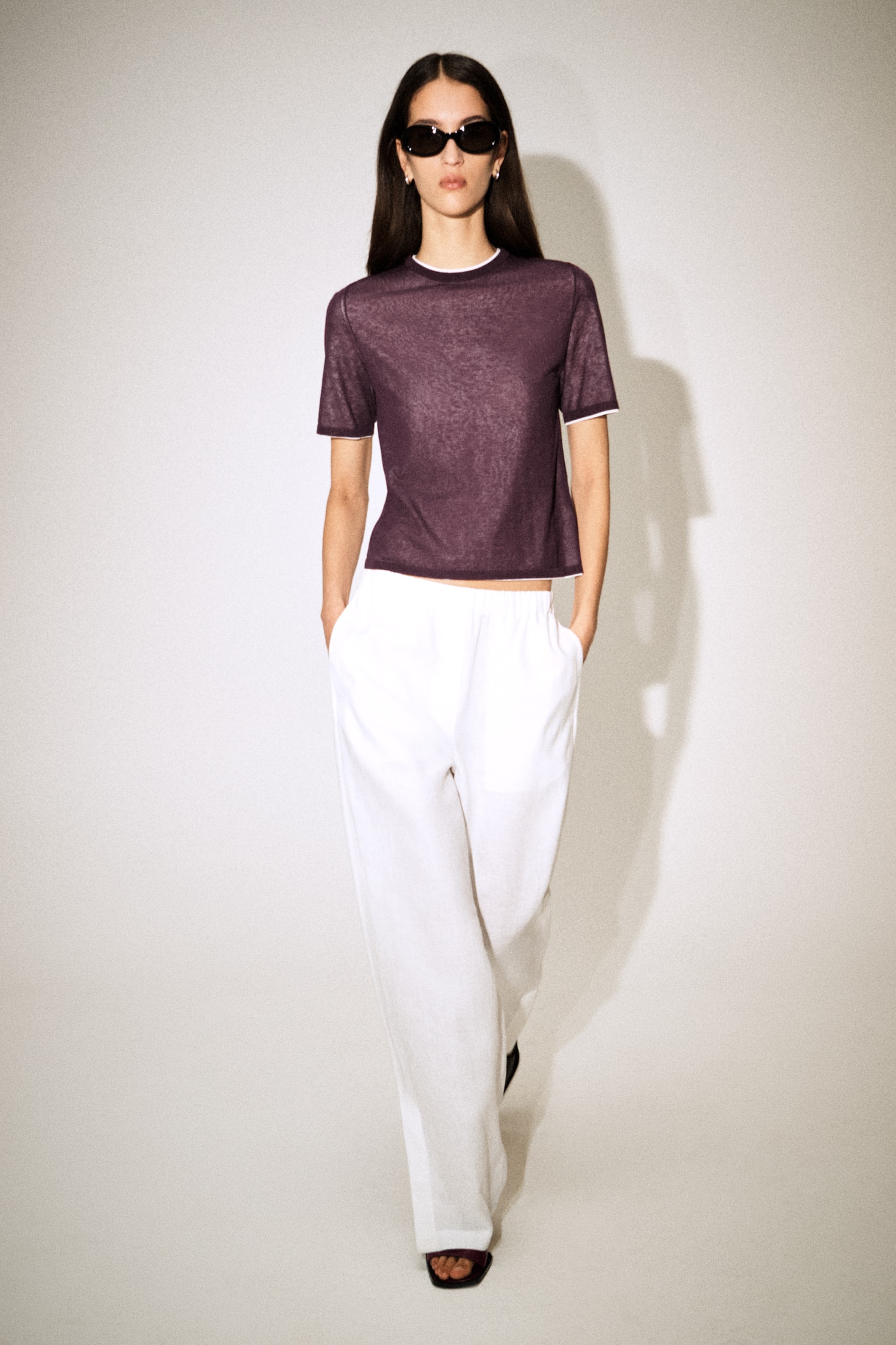 T-SHIRT I MJUK JERSEY OCH DUBBEL DESIGN - BURGUNDY/VIT - 3