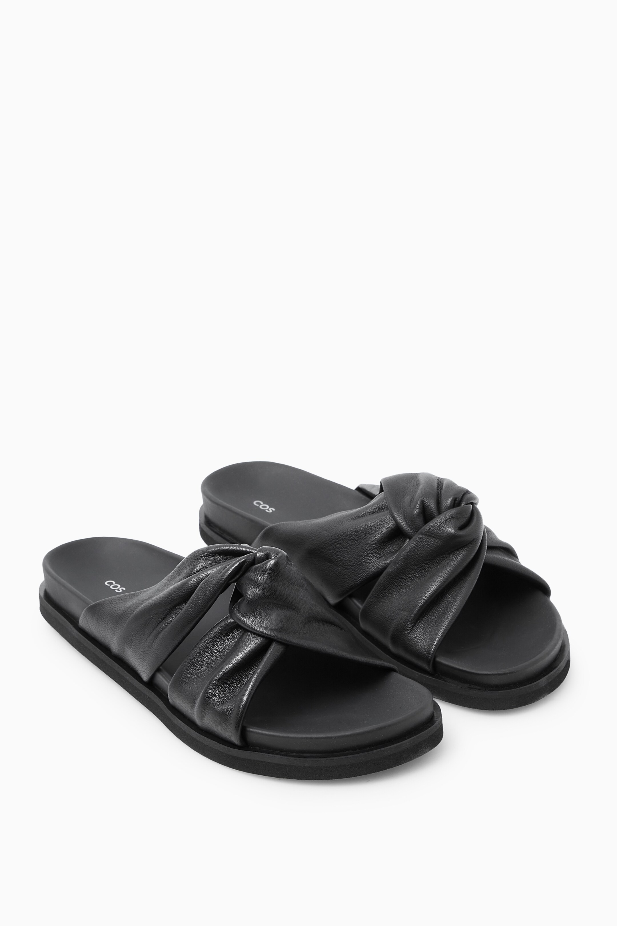 Ingrandisci l'immagine: CROSSOVER LEATHER SLIDES - BLACK - DONNA | H&M CH 3