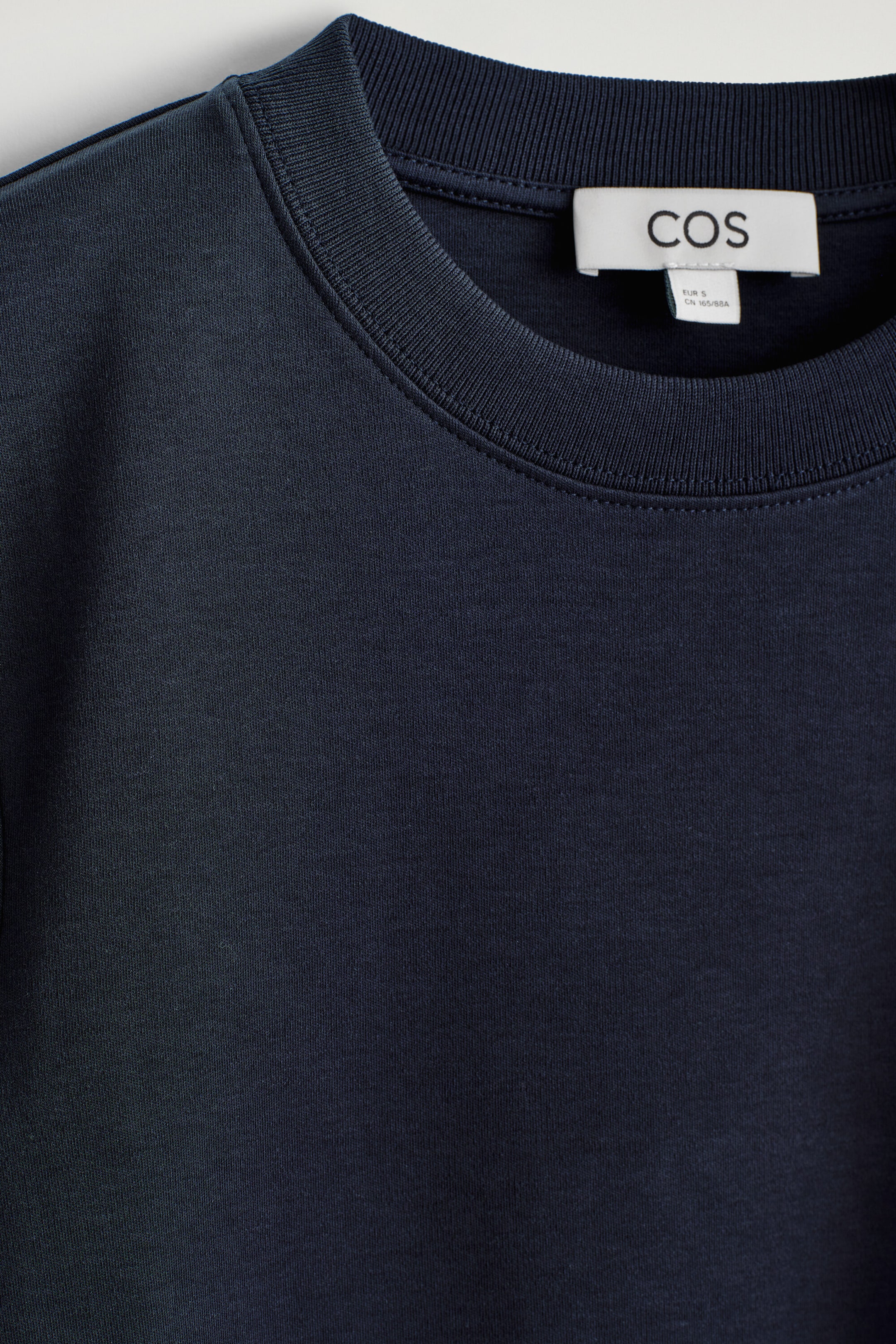 StillMedia/DescriptiveDetail