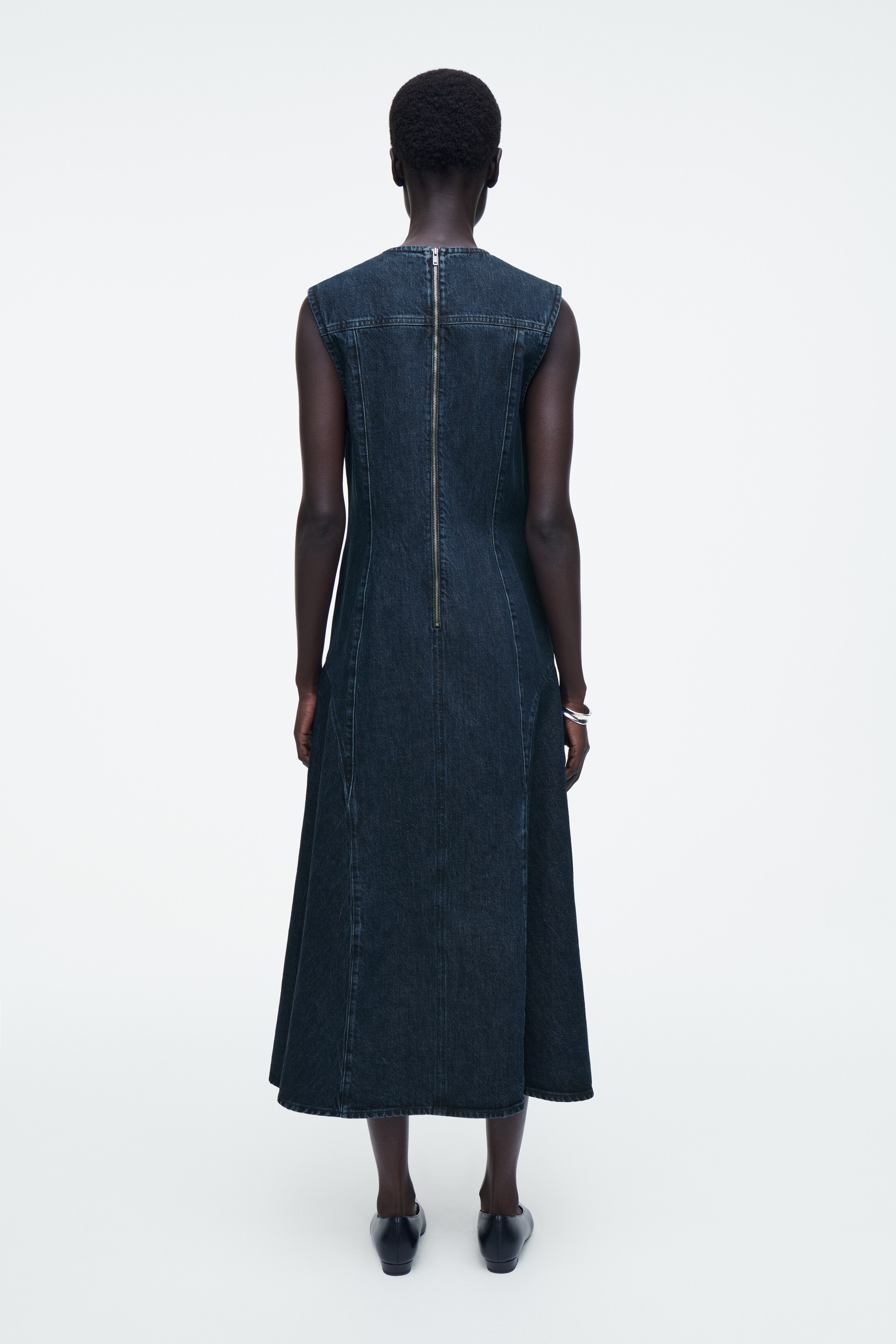 Vezi imaginea mai mare: Rochie midi din denim cu talie coborâtă - ALBASTRU - FEMEI | H&M RO 3