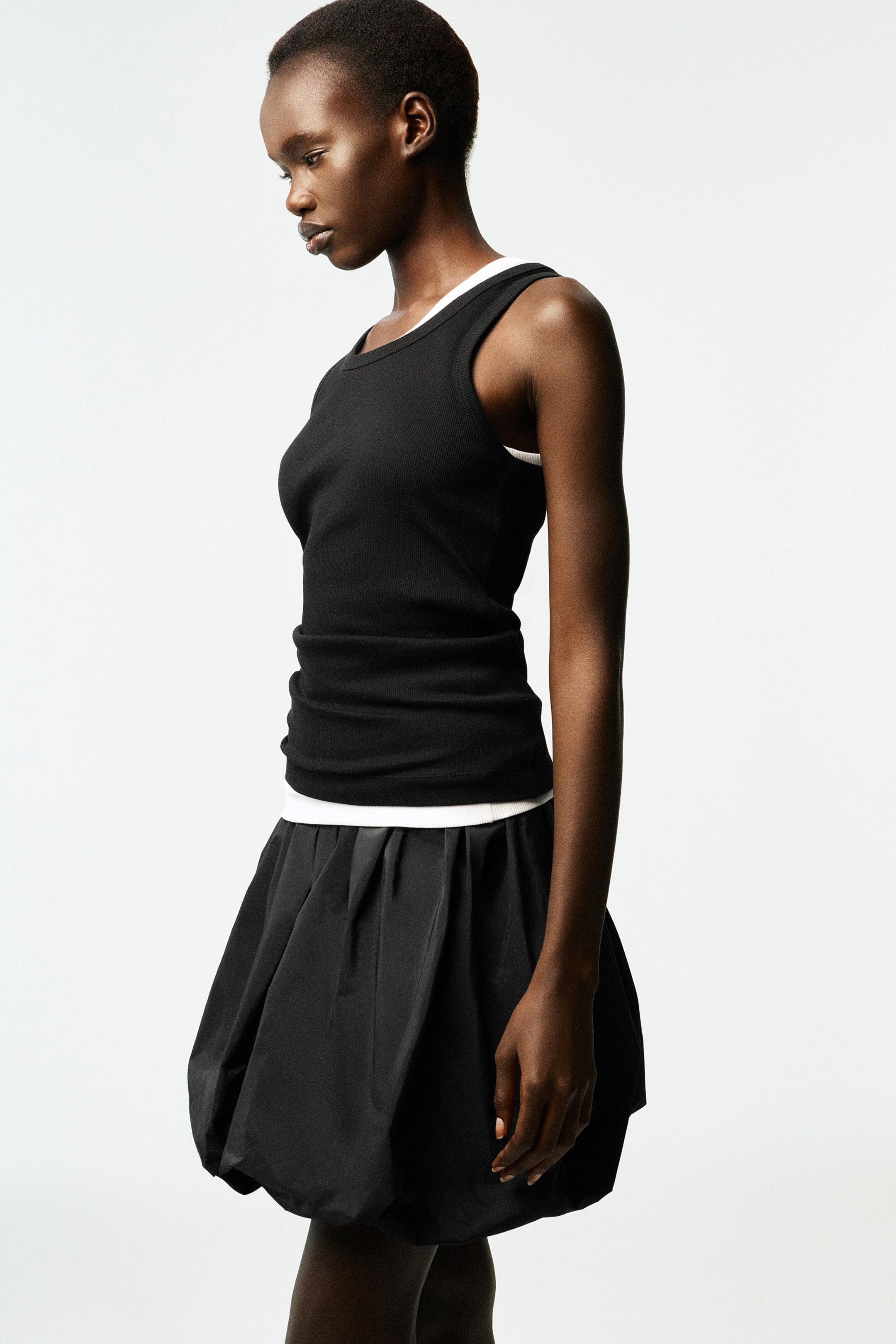 Größeres Bild anzeigen: GERIPPTES TANKTOP - WEISS - Ladies | H&M AT 7