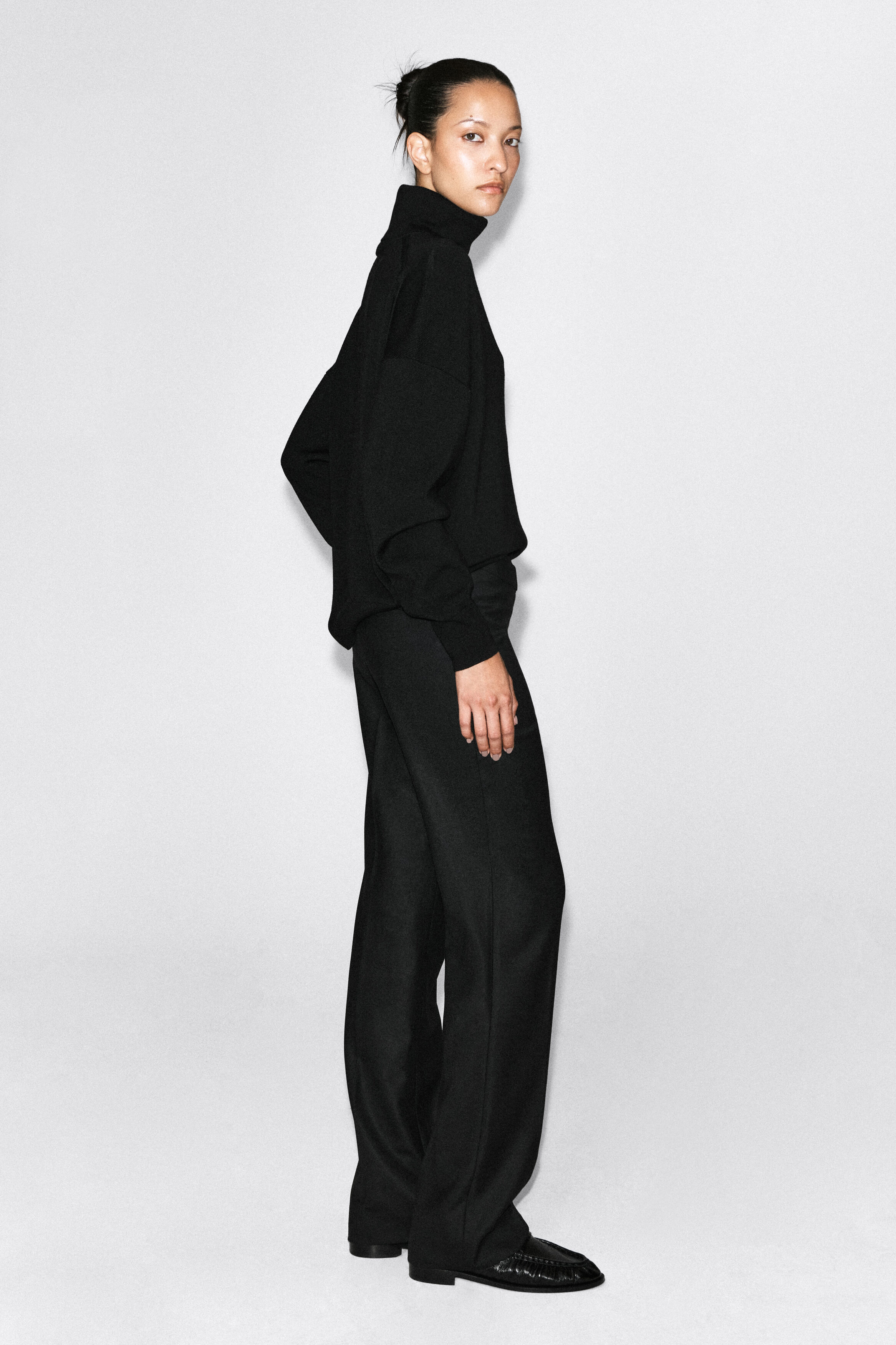 TAILORED STRAIGHT-LEG PANTS - thumbnail 3