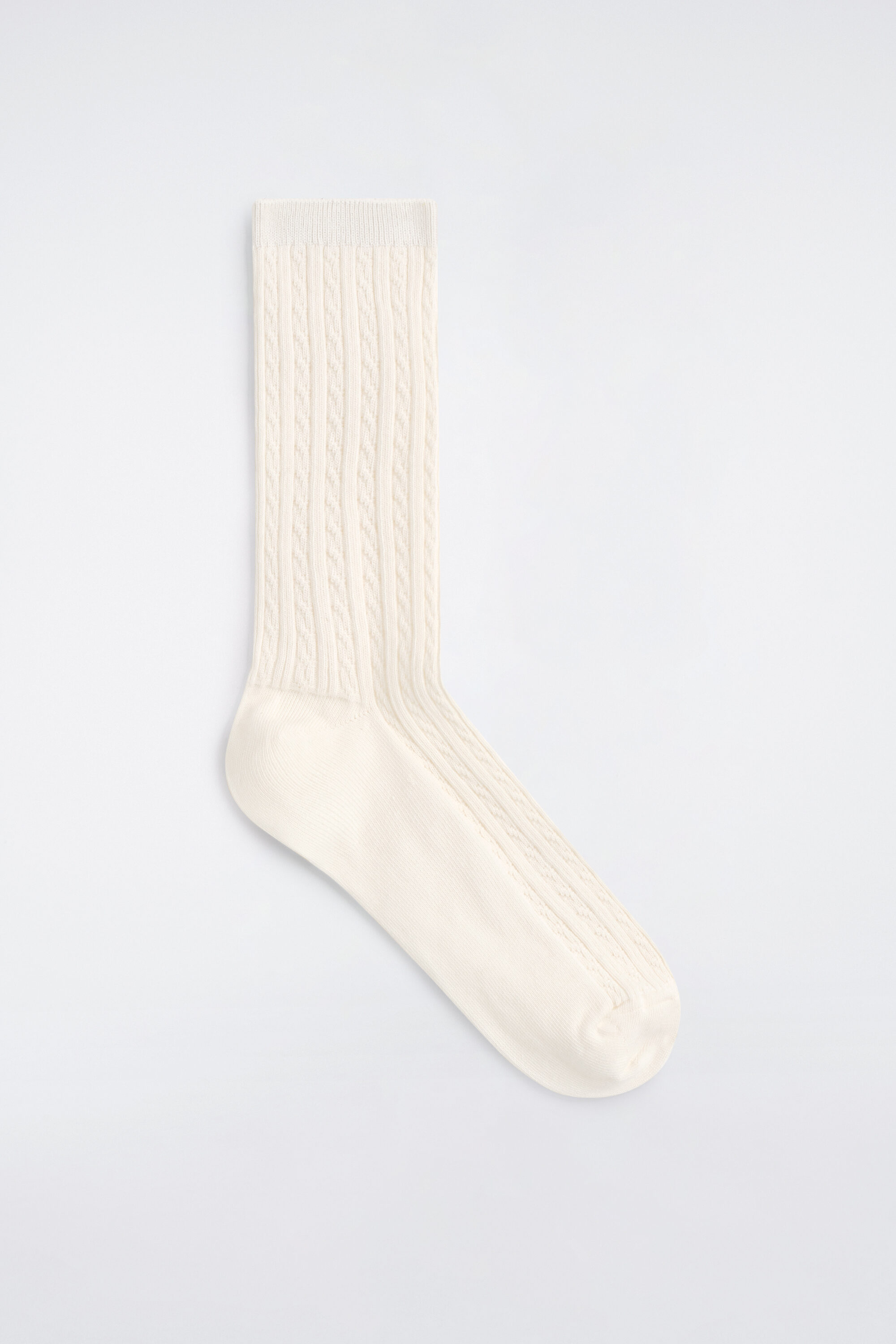 CABLE-KNIT SOCKS - thumbnail 2