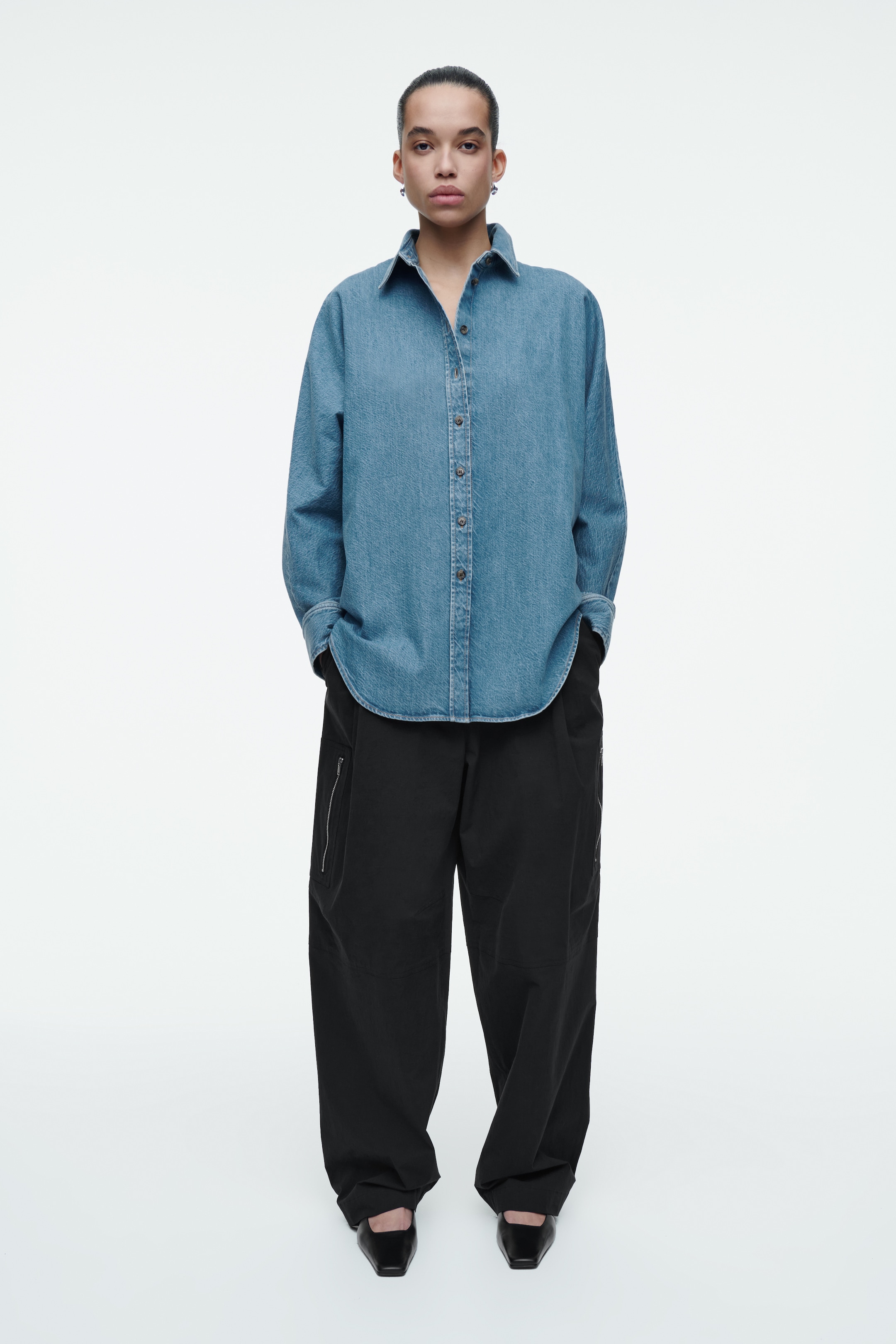 Ingrandisci l'immagine: RELAXED DENIM SHIRT - BLUE - DONNA | H&M CH 2