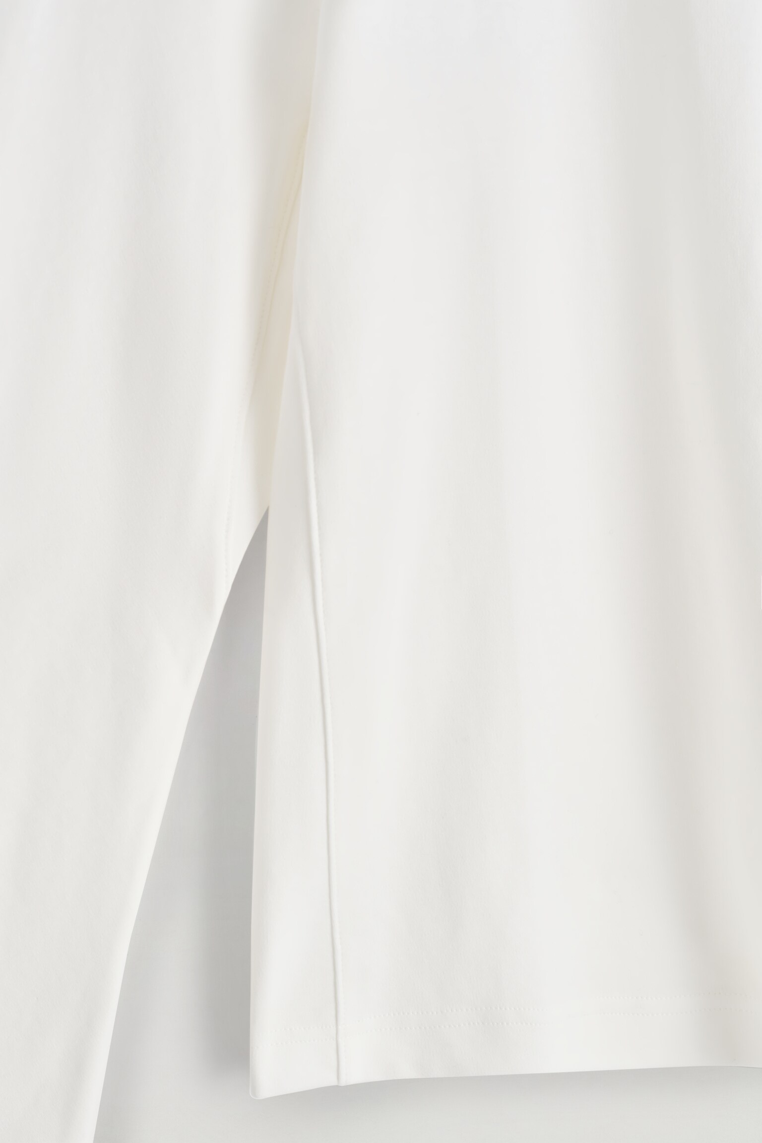ROUNDED JERSEY TOP - WHITE/DARK RED - 6