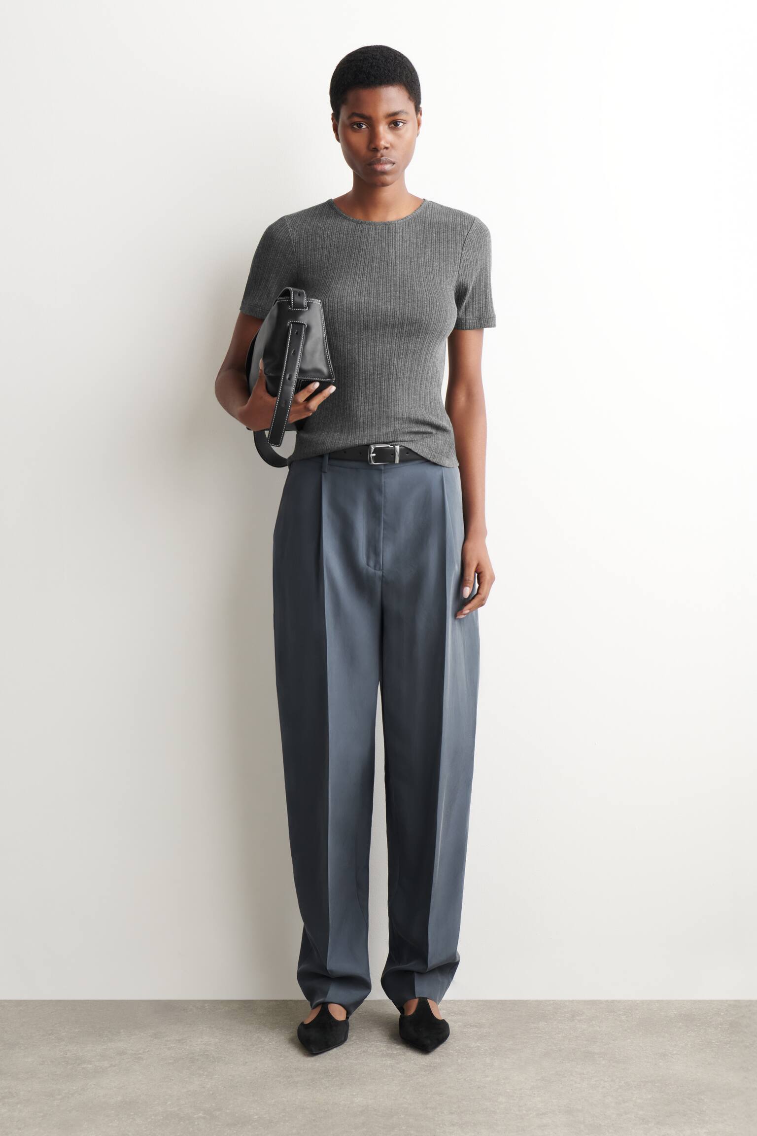 POINTELLE-KNIT T-SHIRT - אפור פחם/IVORY - 3