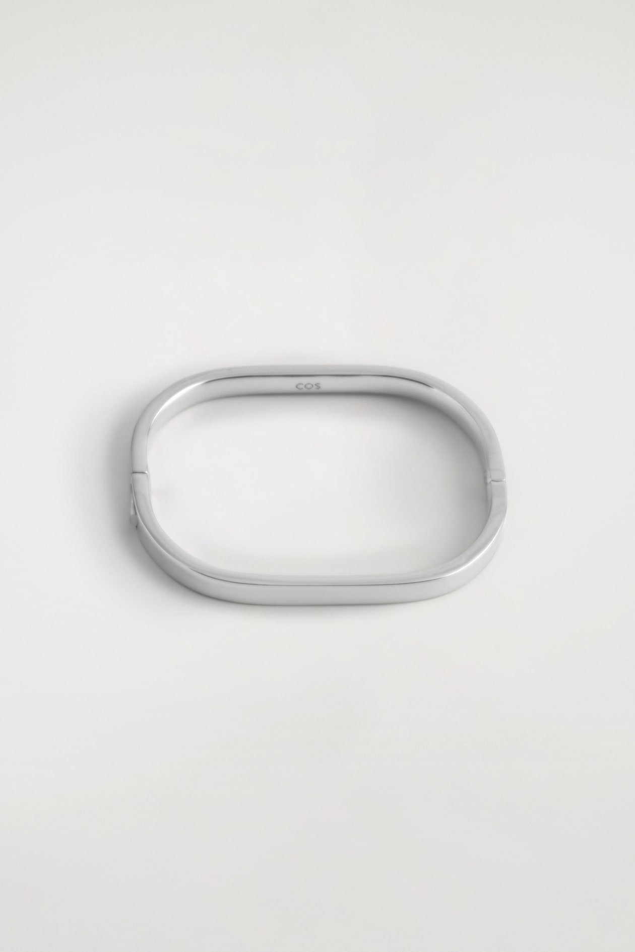 CURVED RECTANGULAR BANGLE — SILVER