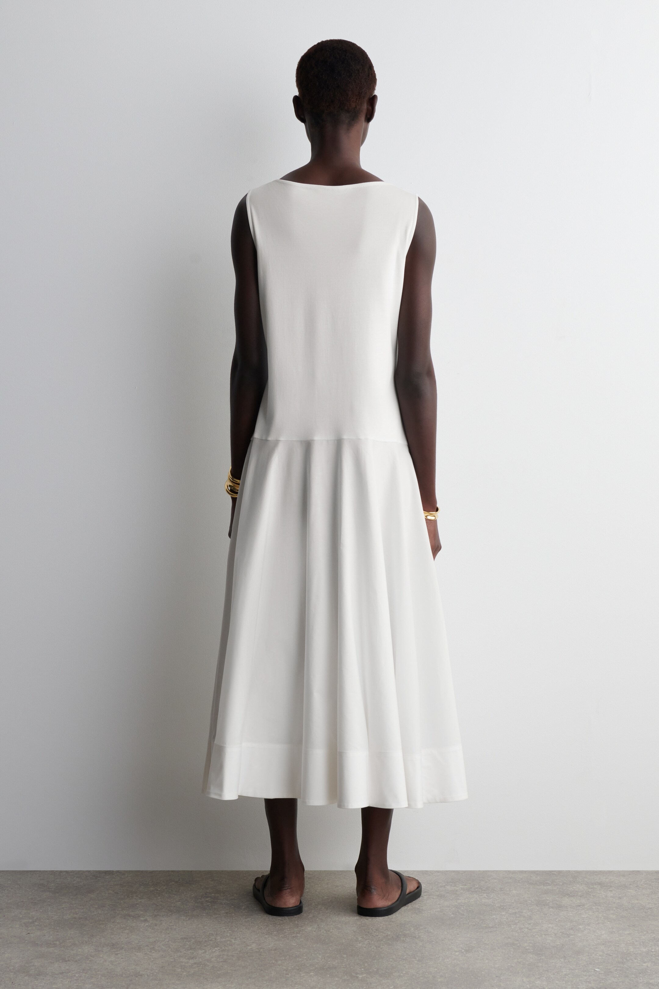 Agrandir l'image: ROBE MIDI TRAPÈZE À ENCOLURE BATEAU EN COTON - BLANC - FEMME | H&M FR 4