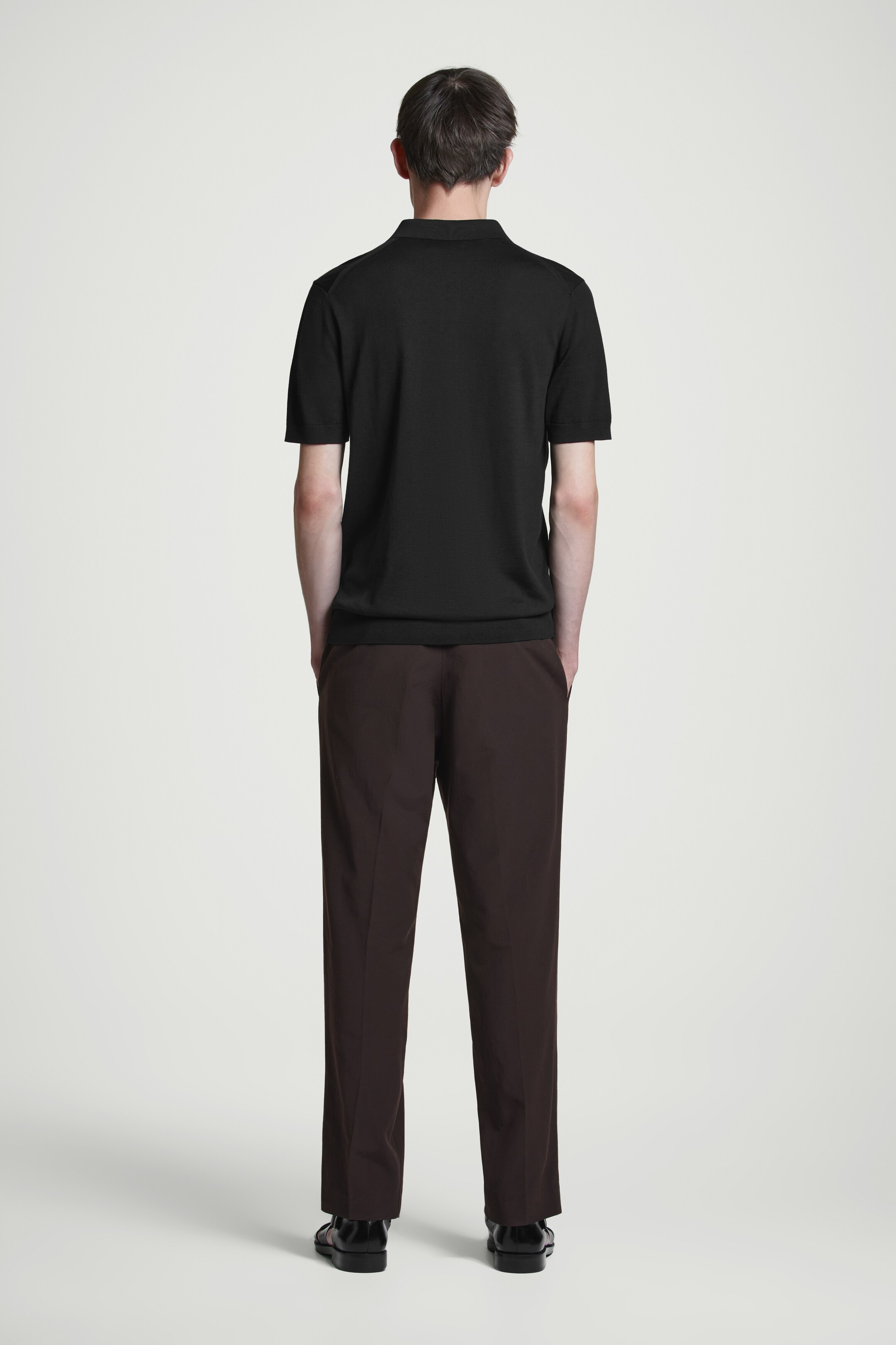 Zobacz większy obraz: JEDWABNO-BAWEŁNIANA KOSZULKA POLO - CZARNY - ON | H&M PL 5
