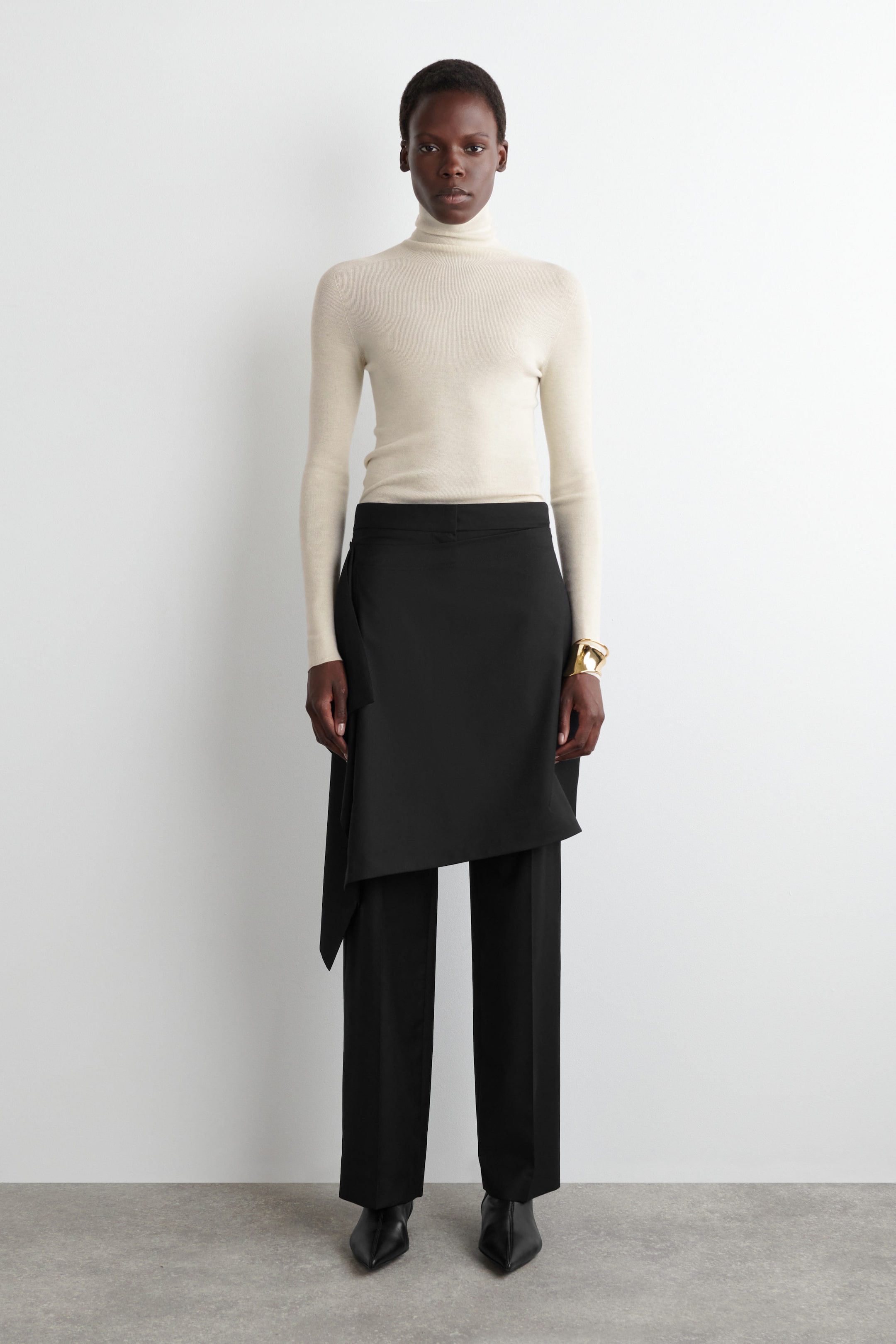 SPARKLY SEAMLESS WOOL SWEATER