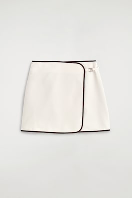 CONTRAST-TRIMMED MINI WRAP SKIRT — WHITE / BROWN 8