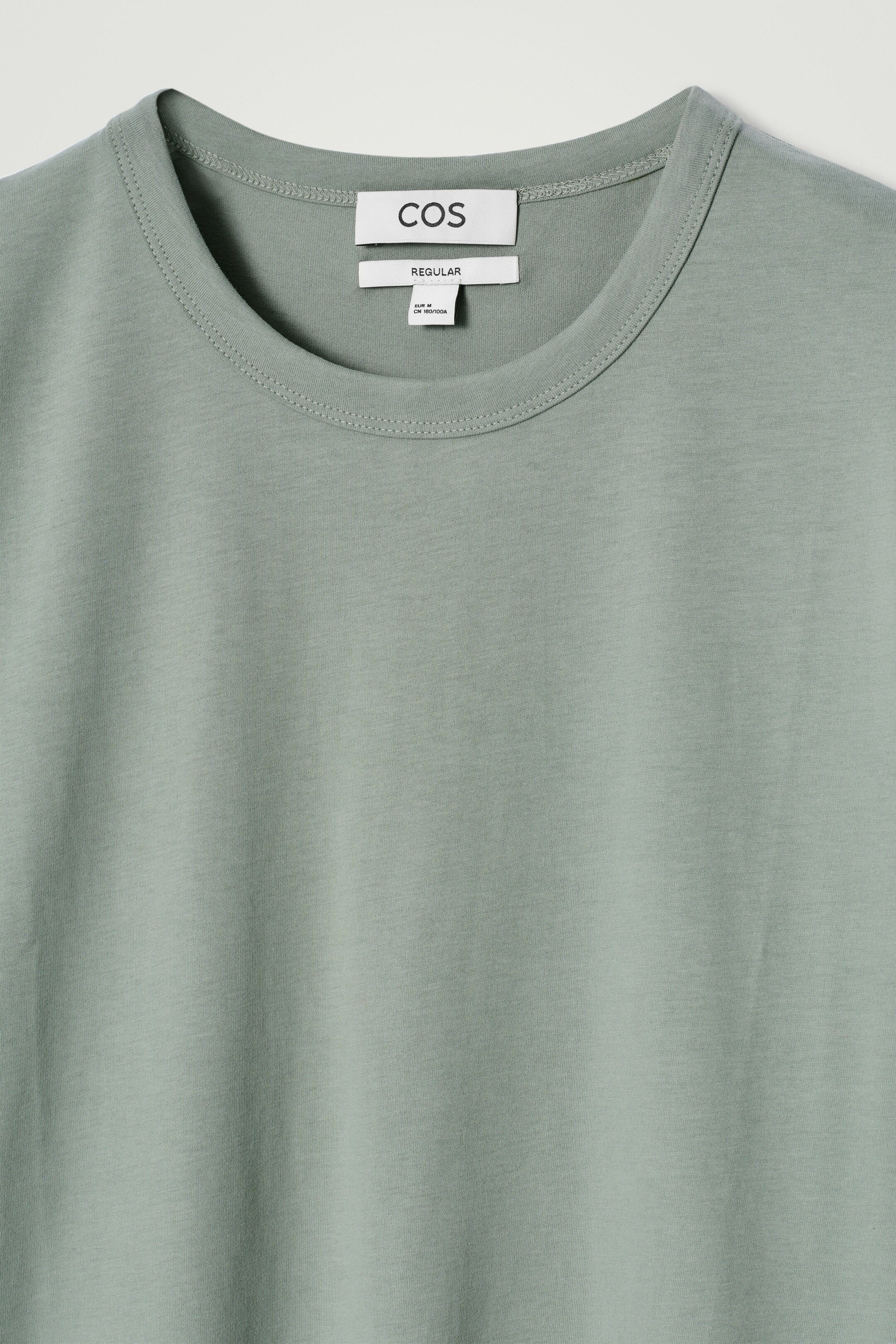 Grösseres Bild ansehen: T-SHIRT AUS GEBÜRSTETER BAUMWOLLE - GRÜN - HERREN | H&M CH 6