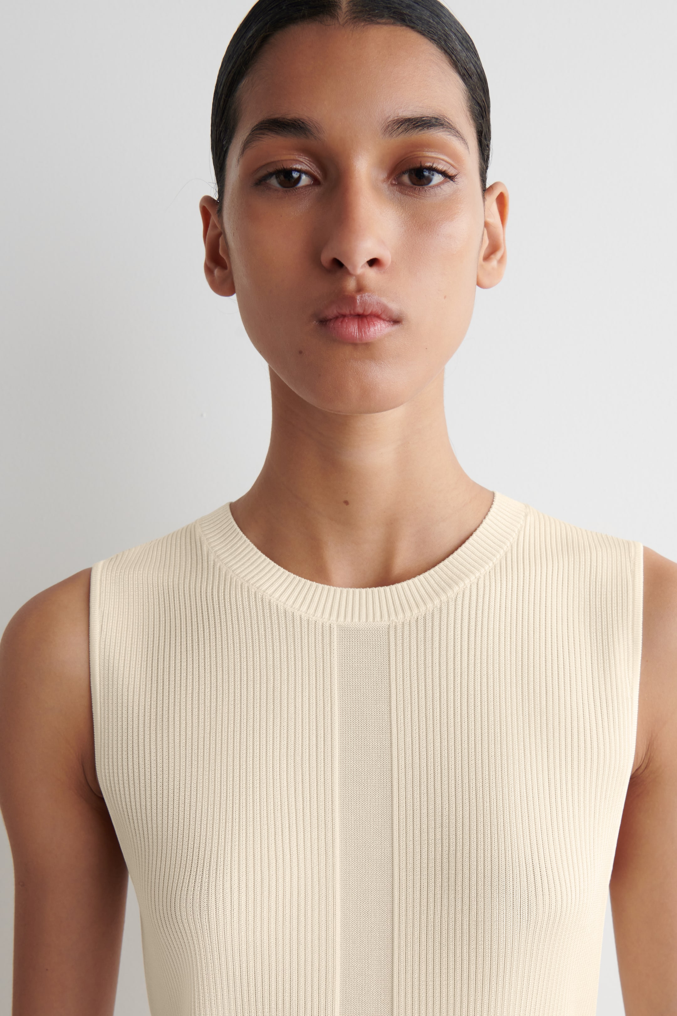 View larger image: RIBBED-KNIT TANK TOP - ECRU - Ladies | H&M GB 5