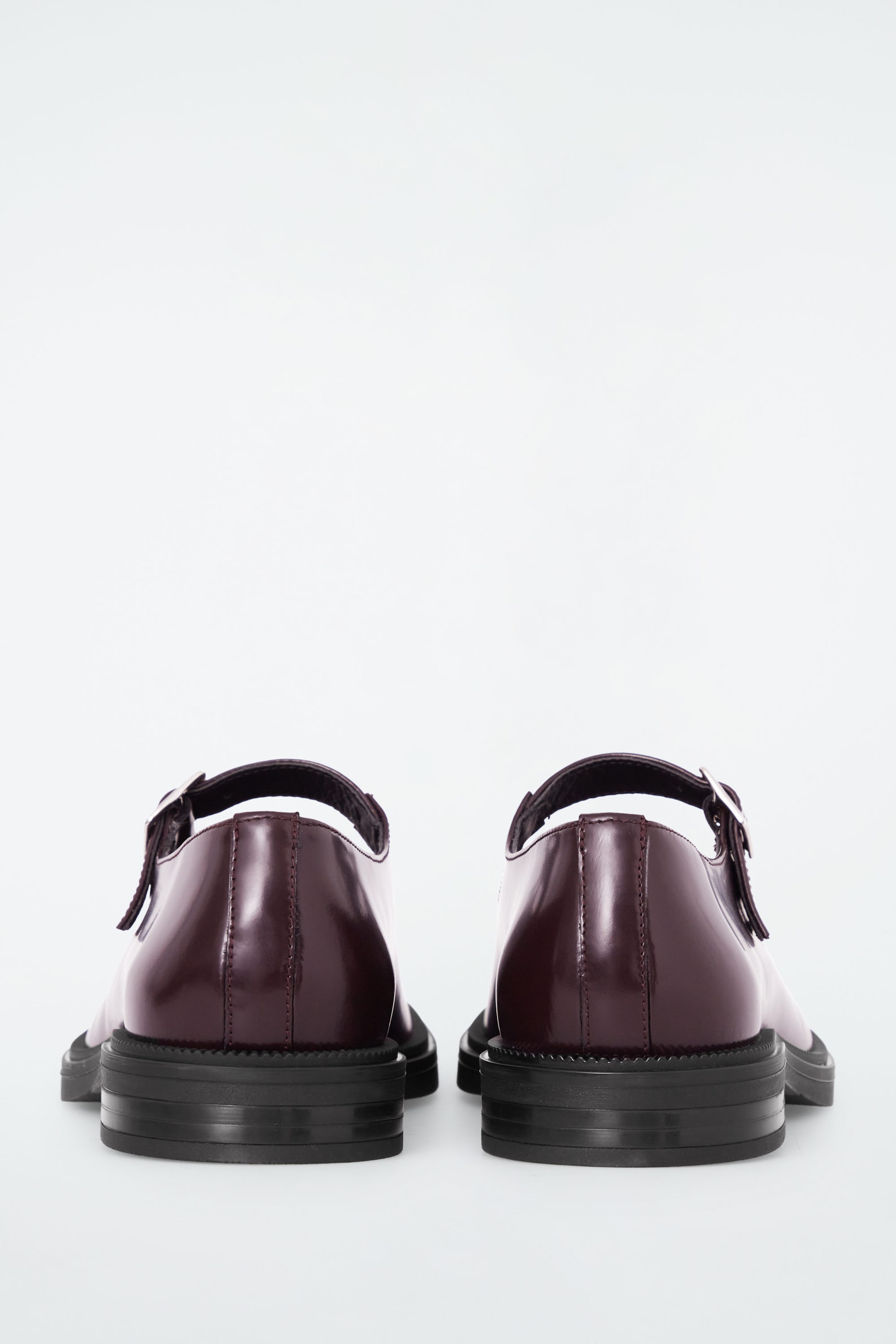CHUNKY LEATHER MARY-JANE SHOES