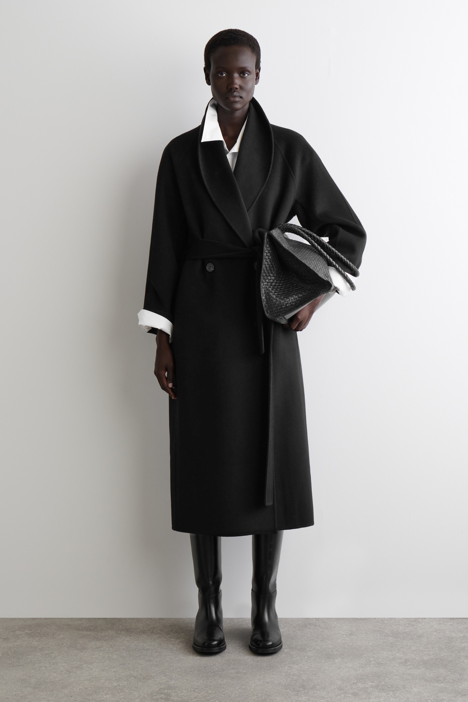 BELTED DOUBLE-FACED WOOL COAT - BLACK/BURGUNDY
