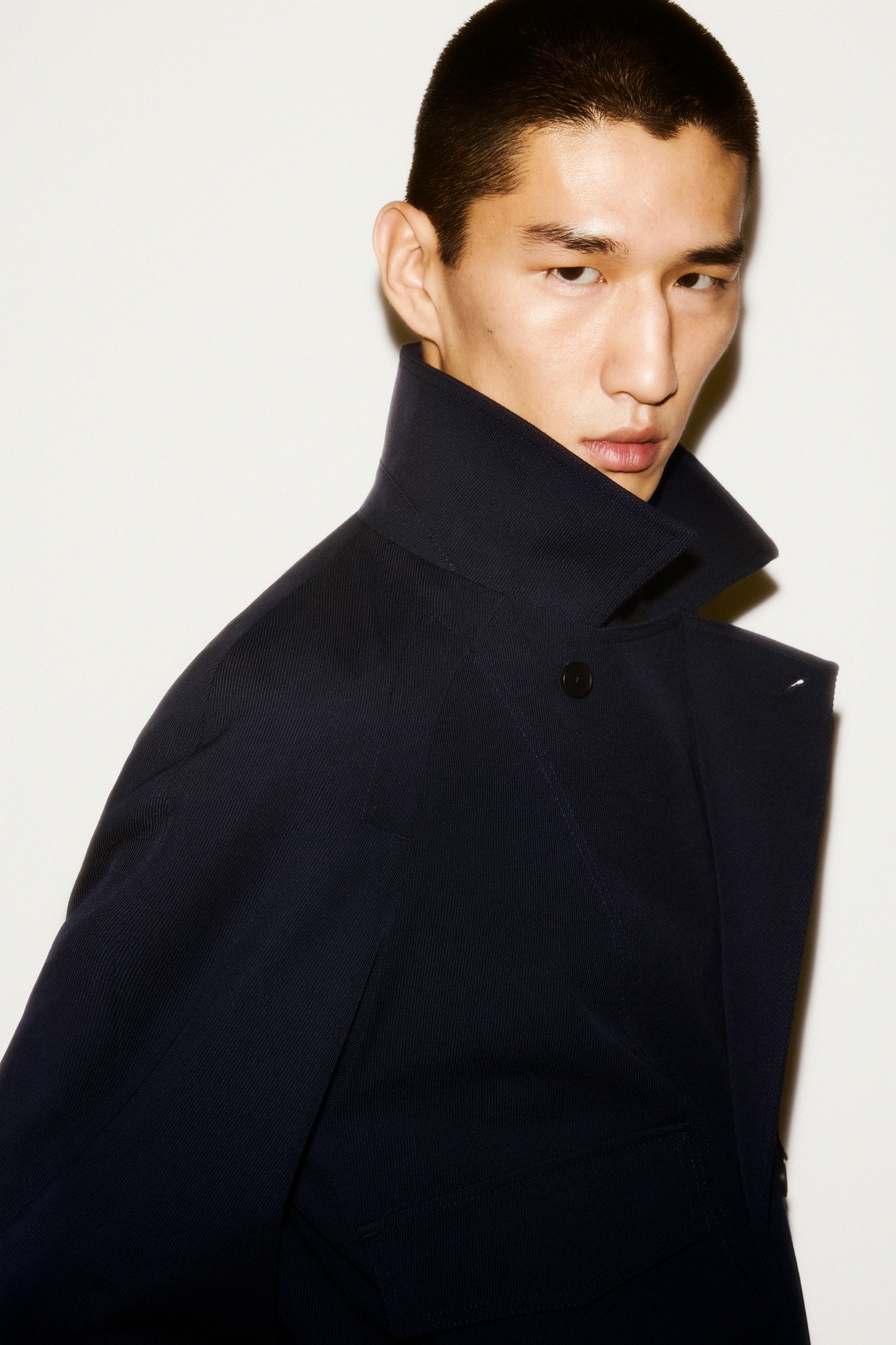 WOOL-BLEND DOUBLE-BREASTED JACKET - NAVY | COS