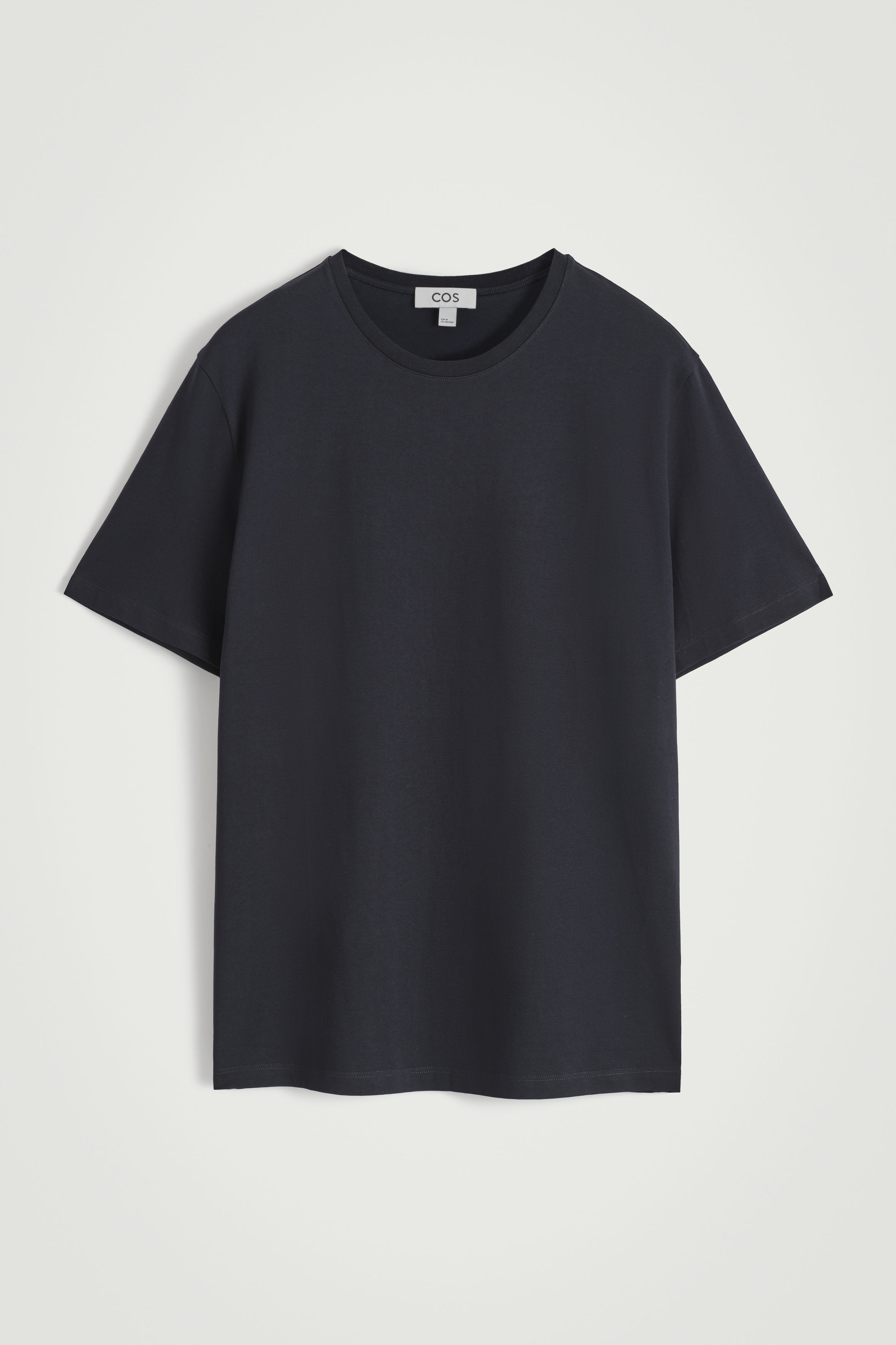 【送料&関税込】 Cotton Crew-neck T-shirt COTTON CREW-NECK T-SHIRT - NAVY | COS