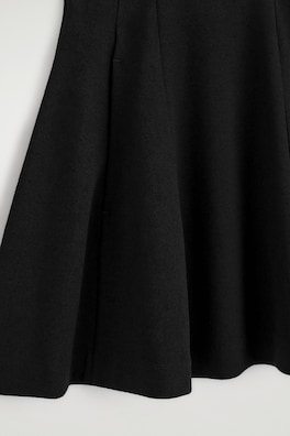SCULPTED PANELED JERSEY MINI SKIRT — BLACK 5