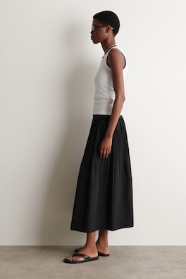 TIERED GATHERED MIDI SKIRT — BLACK 2
