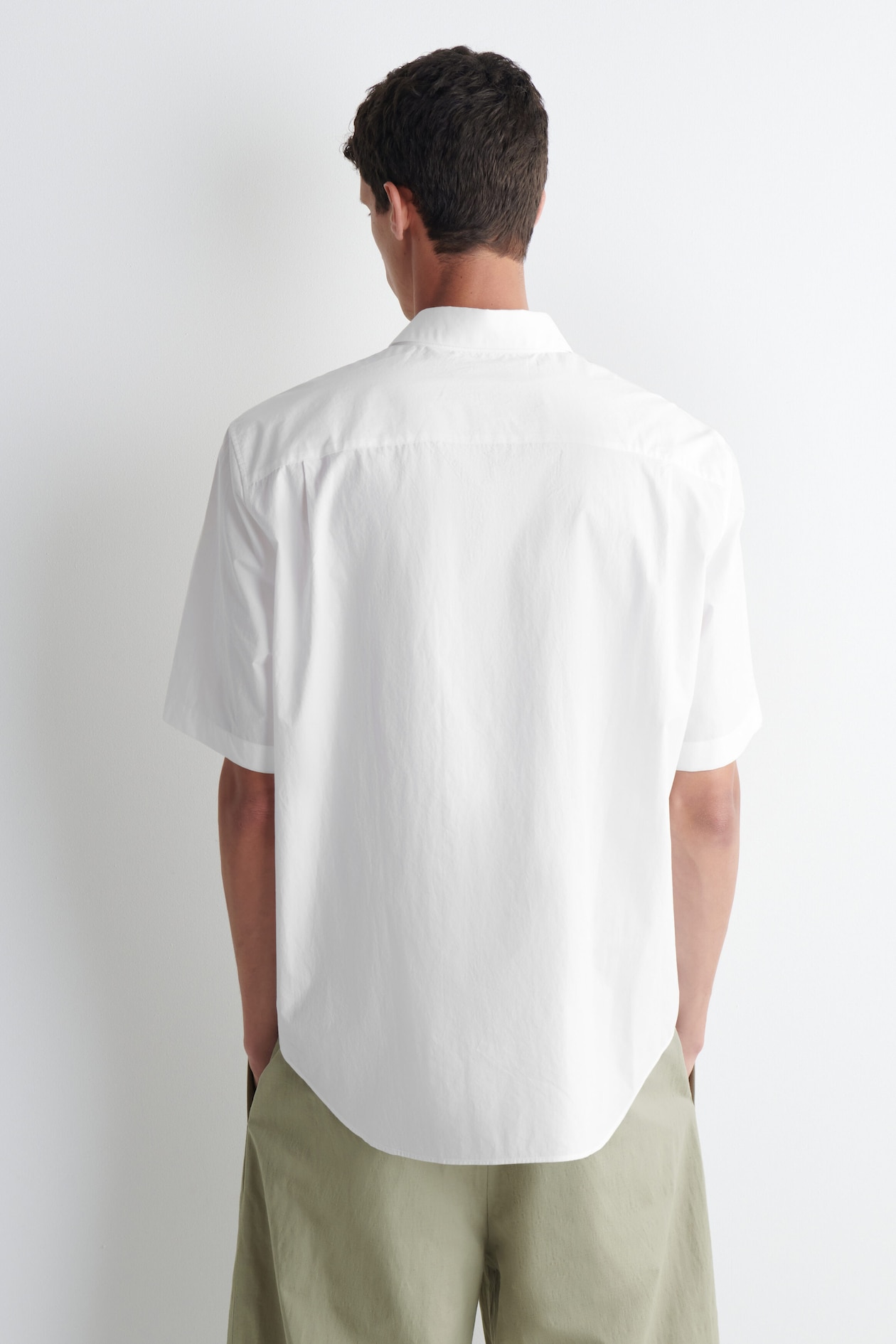 RELAXED COTTON SHORT-SLEEVED SHIRT — WHITE