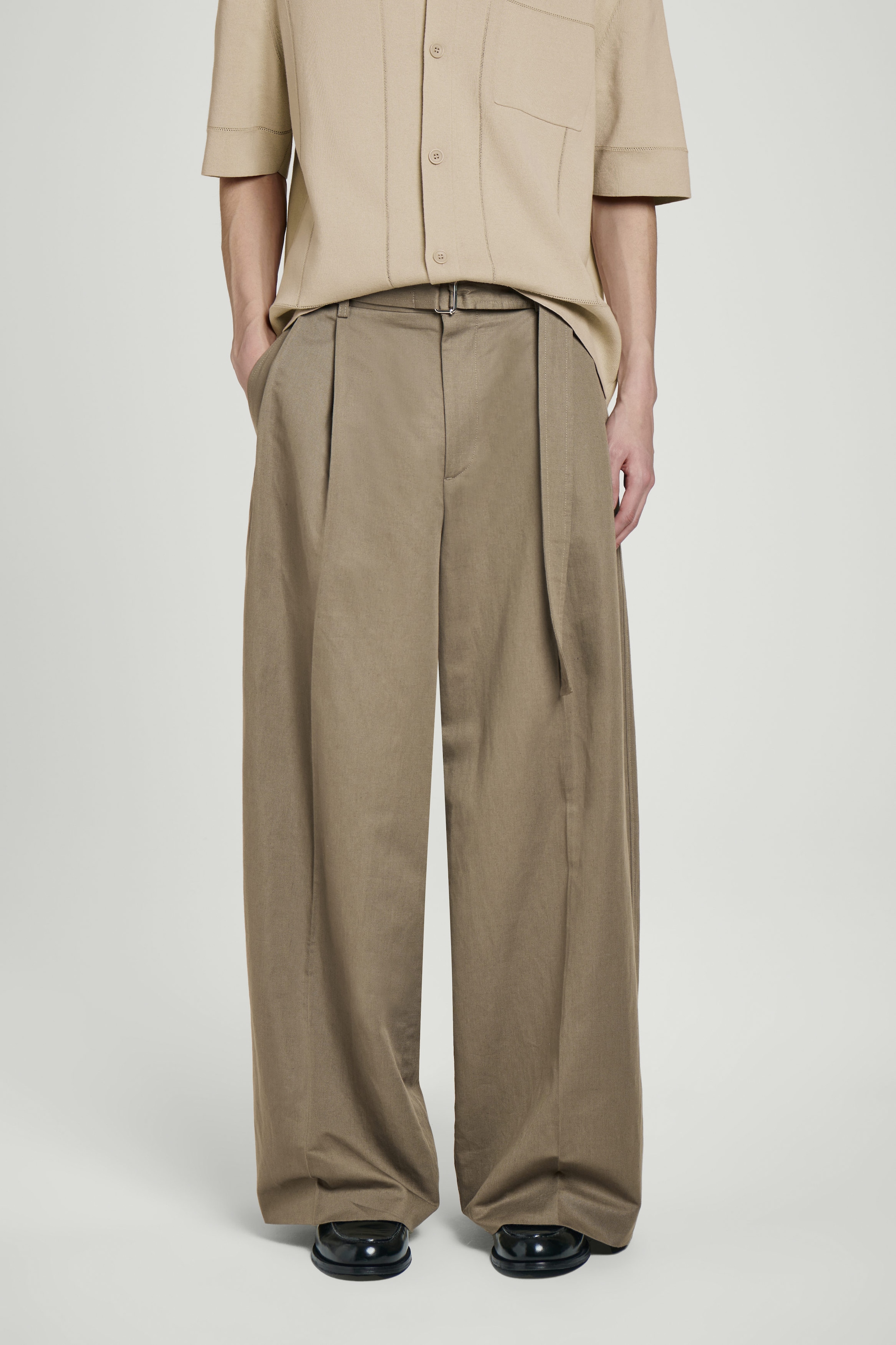 PANTALON CEINTURÉ EXTRA-LARGE