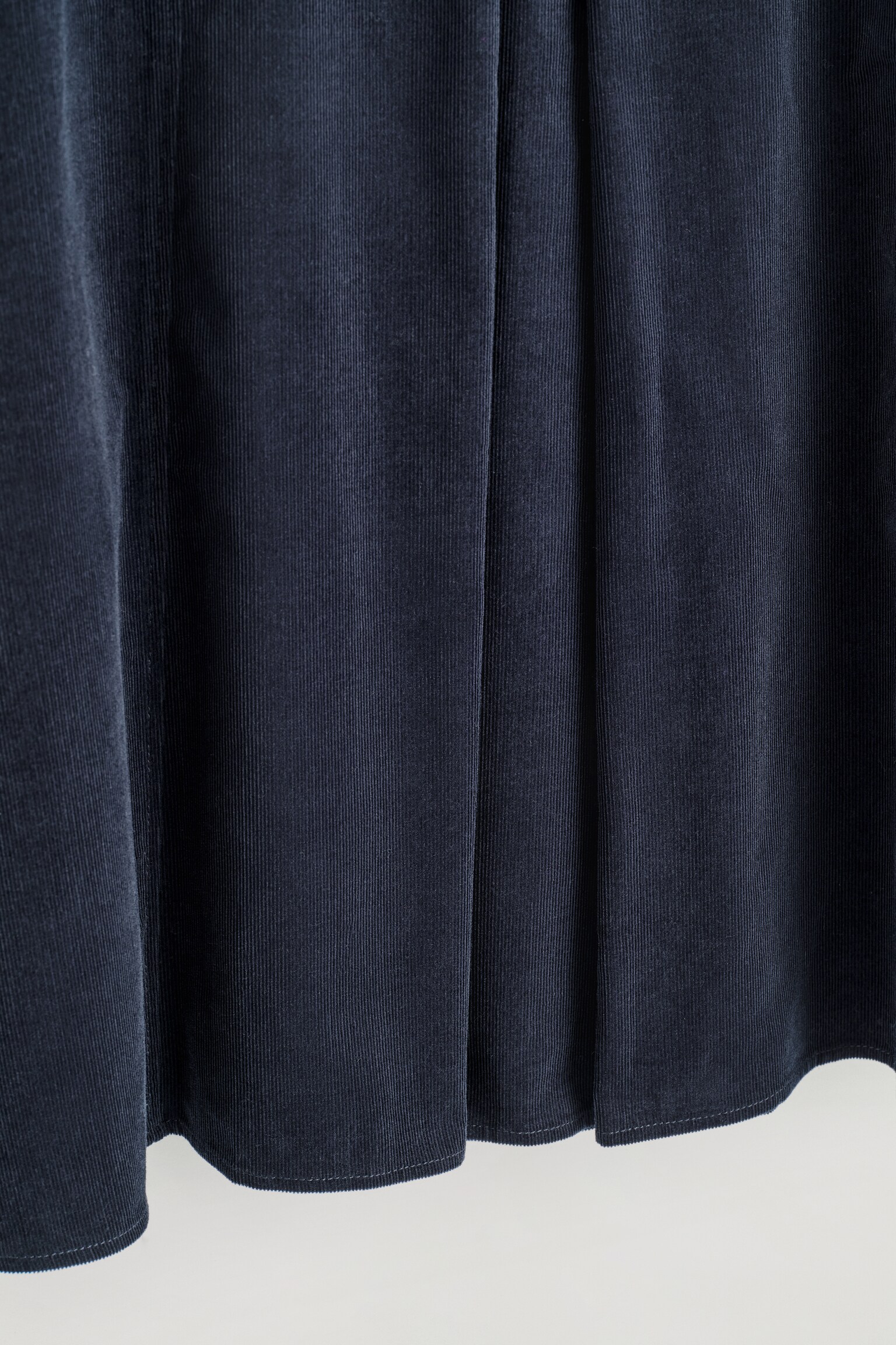 MIDIROCK AUS CORD MIT FALTEN - NAVYBLAU - 4