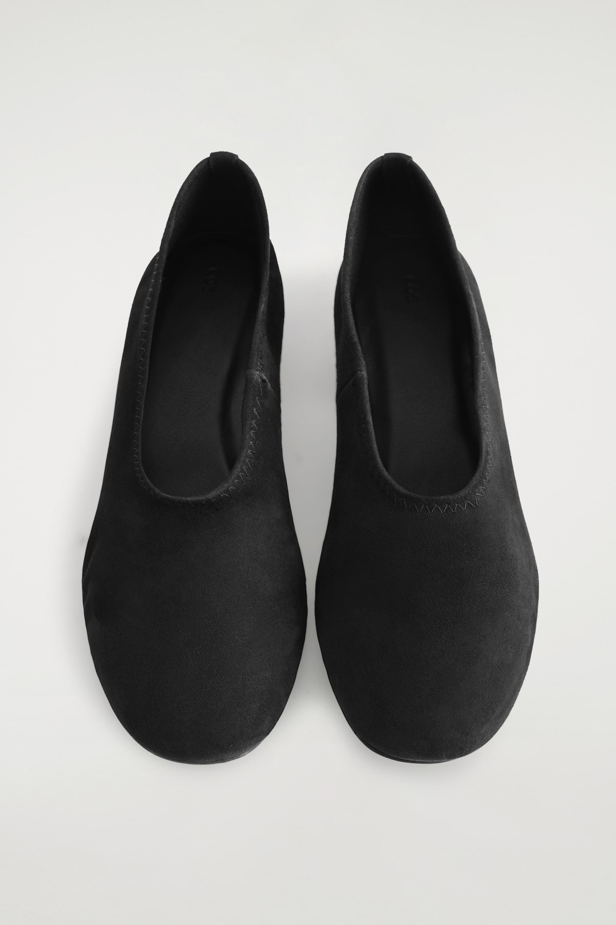Ver imagem maior: SAPATILHAS DE CAMURÇA COM SALTO - PRETO - SENHORA | H&M PT 6