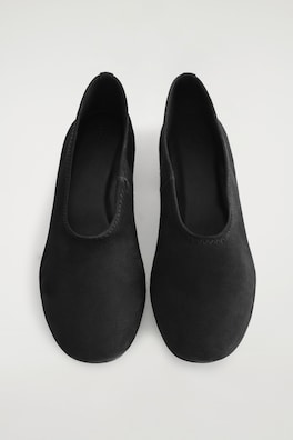 SUEDE HEELED BALLERINAS — BLACK 2