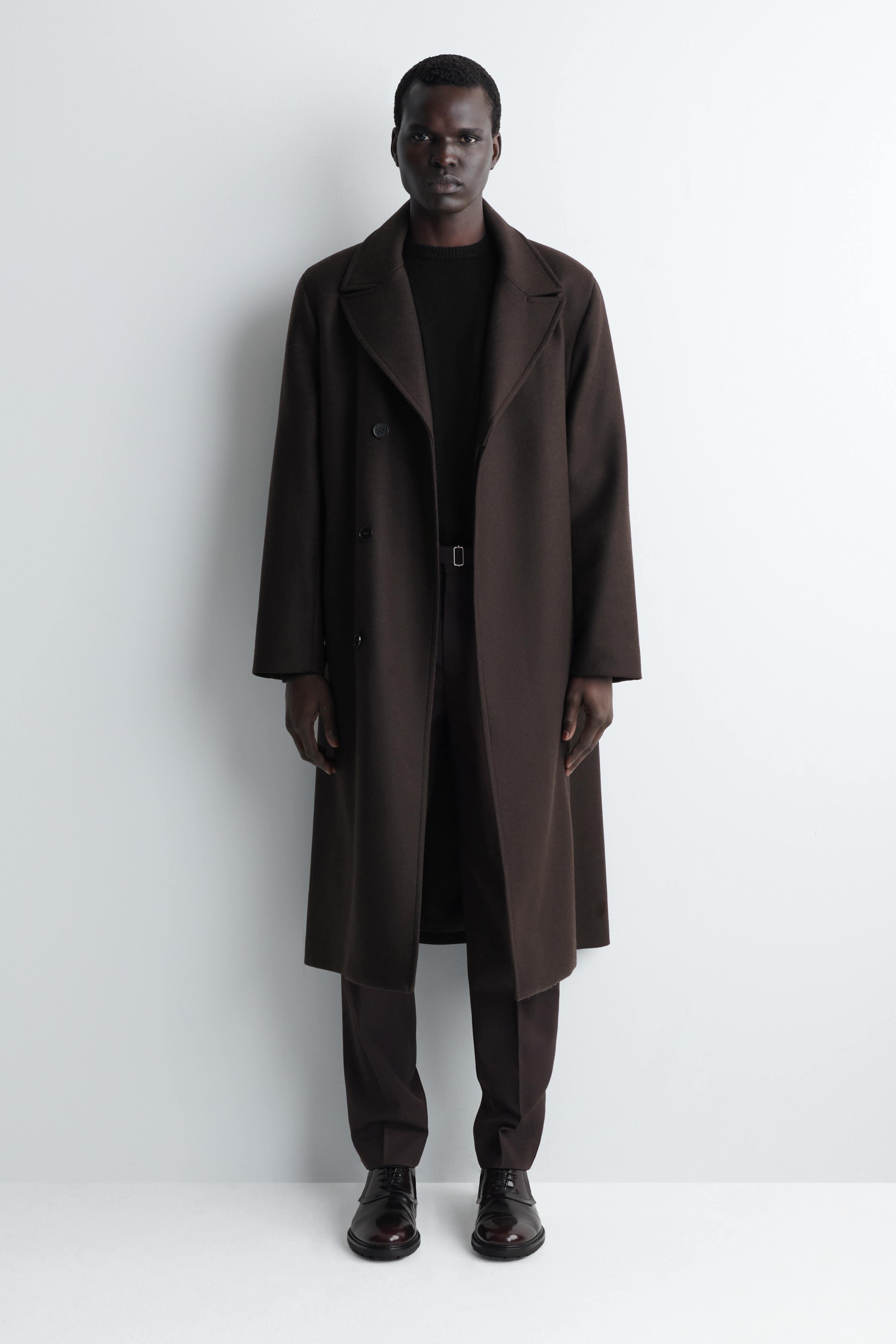 PANTALÓN SLIM DE MEZCLA DE LANA CON CINTURÓN - MARRÓN OSCURO