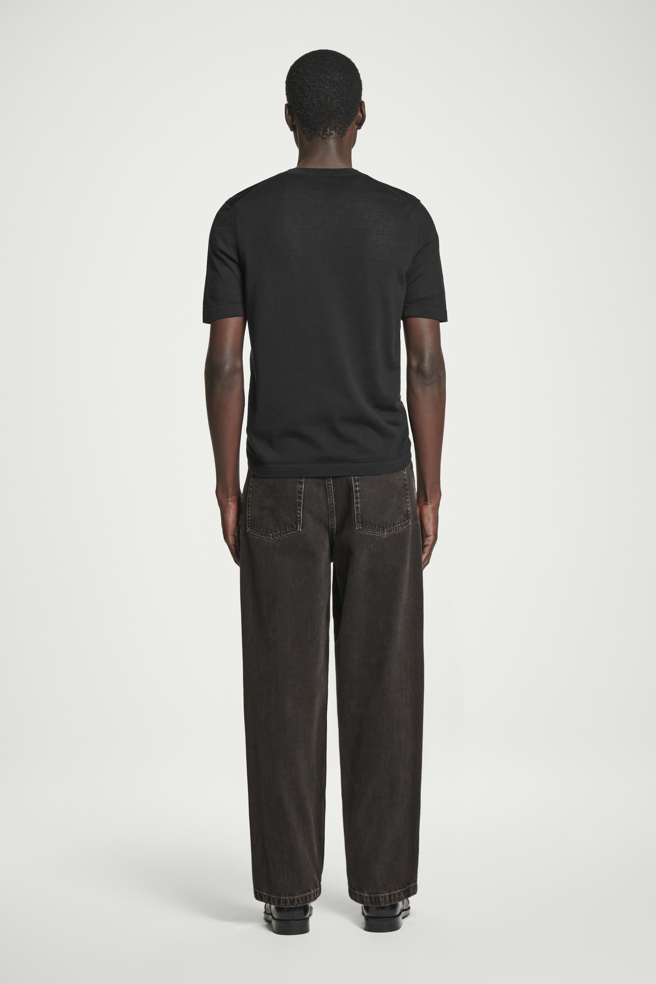 Grösseres Bild ansehen: DOME JEANS MIT GERADEM BEIN - SCHWARZ - HERREN | H&M CH 5
