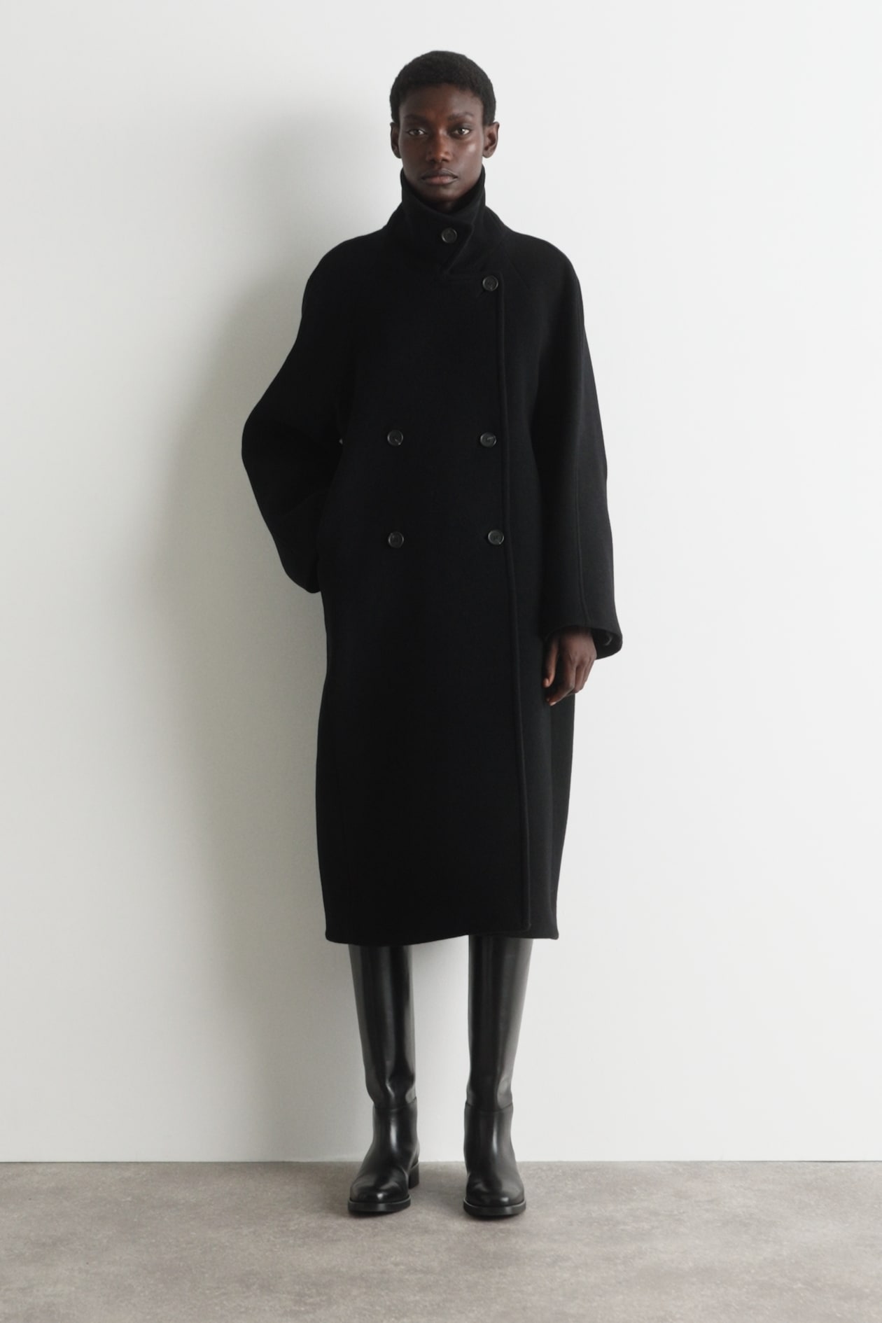 OVERSIZED DOUBLE-BREASTED WOOL LONG COAT