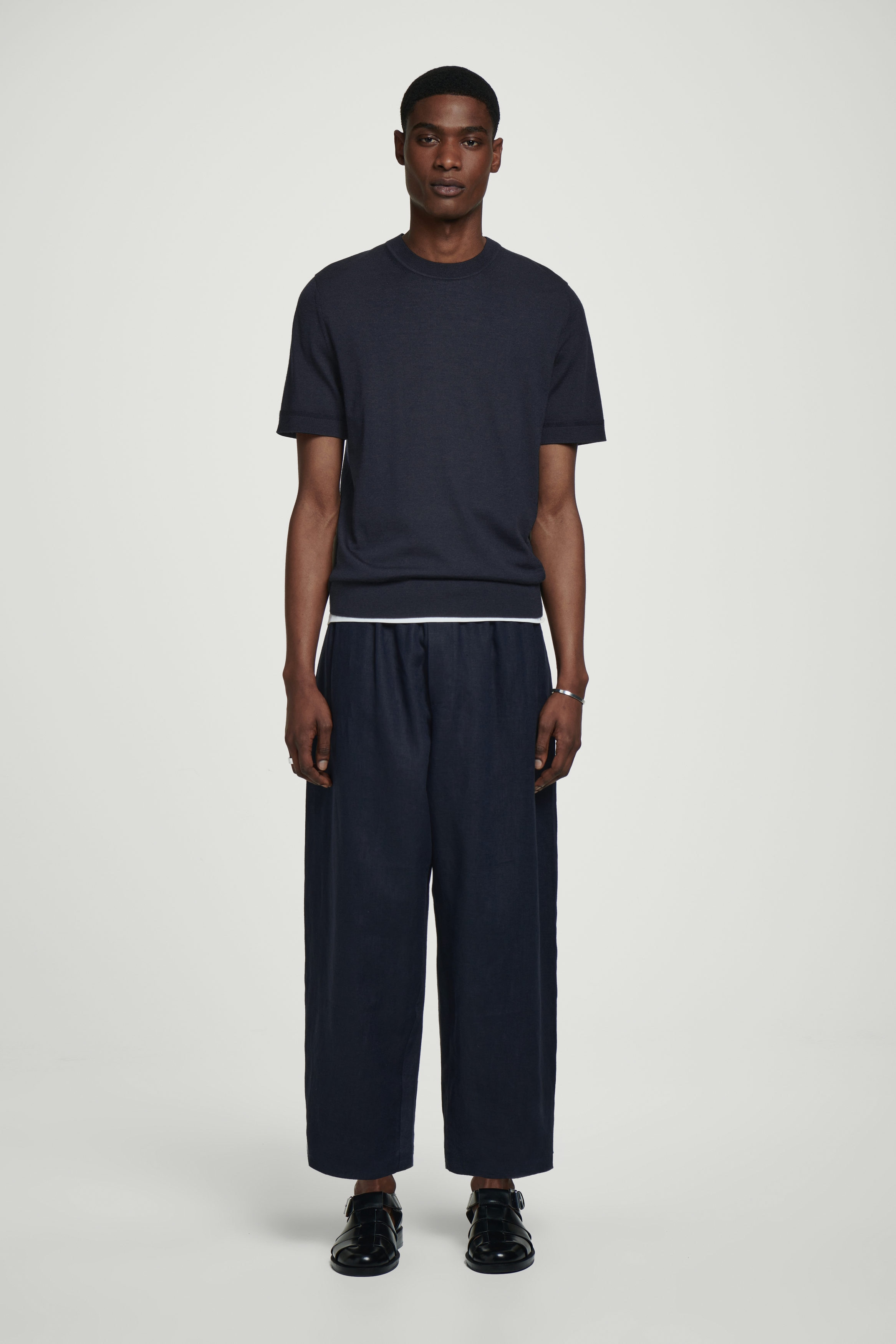 【SCENERITY】Cotton wide pants ELASTICATED LINEN WIDE-LEG PANTS - NAVY | COS