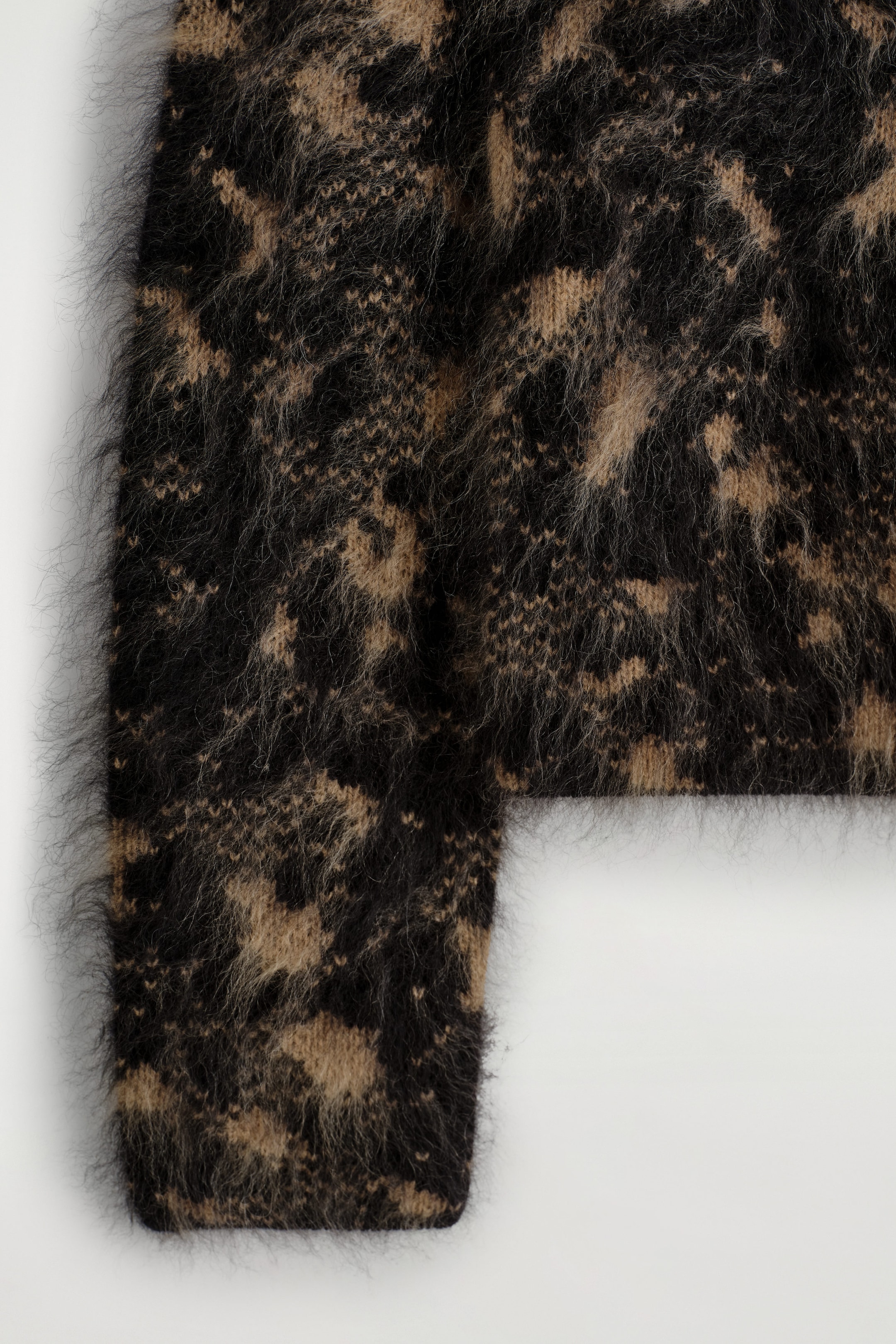 StillMedia/DescriptiveDetail